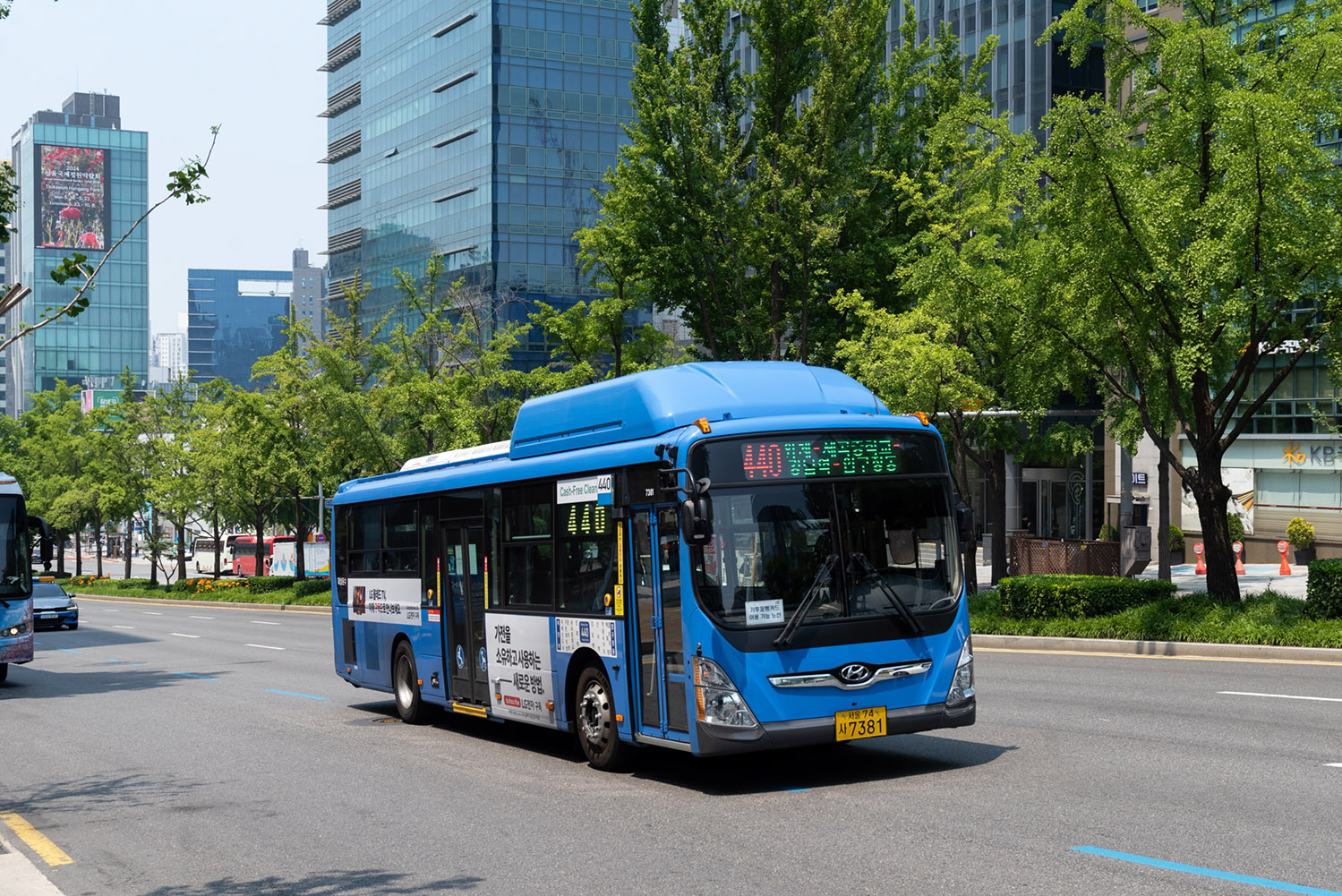 Южная Корея, Hyundai New Super AeroCity 2F/L LF № 서울 74 사 7381