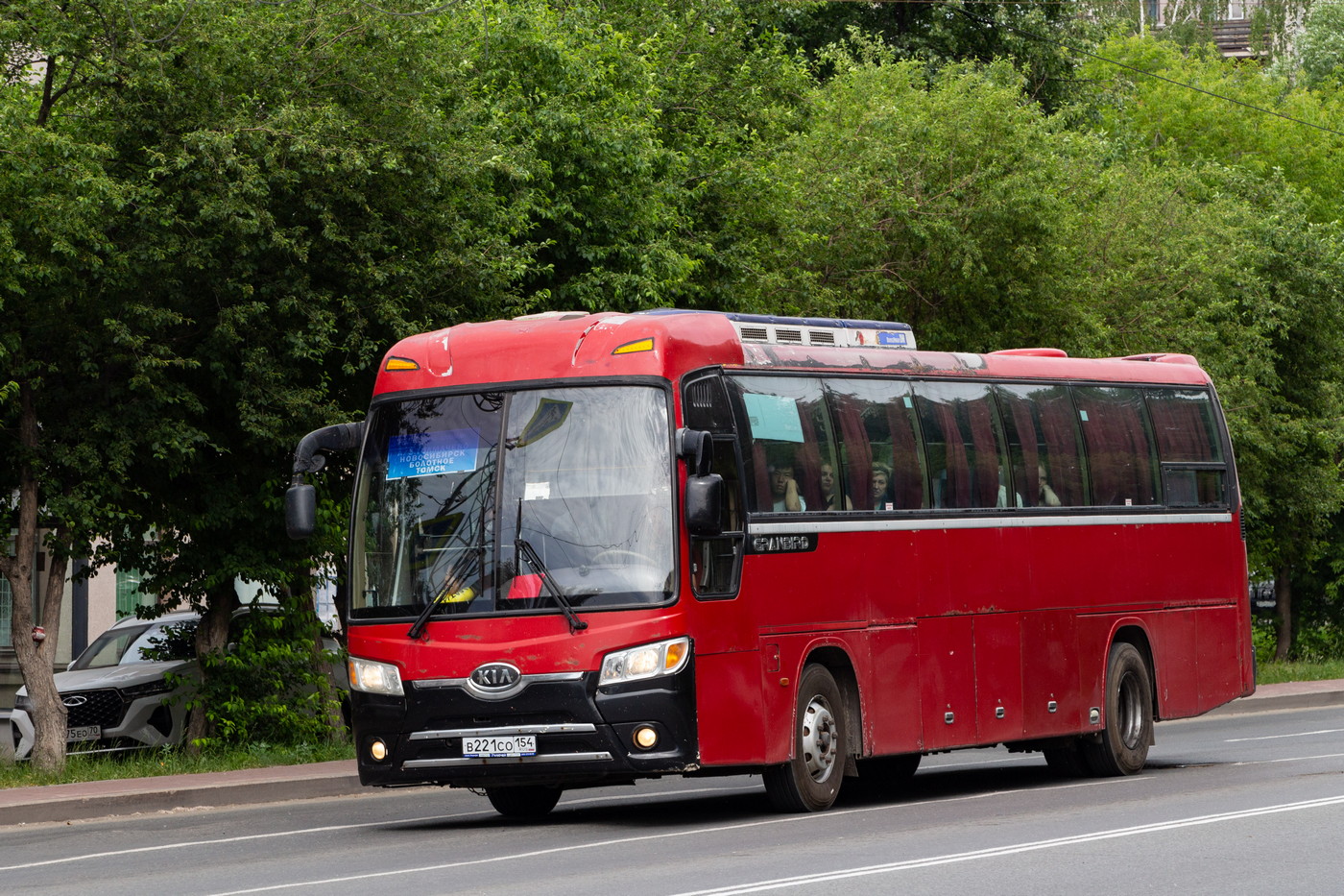 Новосибирская область, Kia Granbird № В 221 СО 154