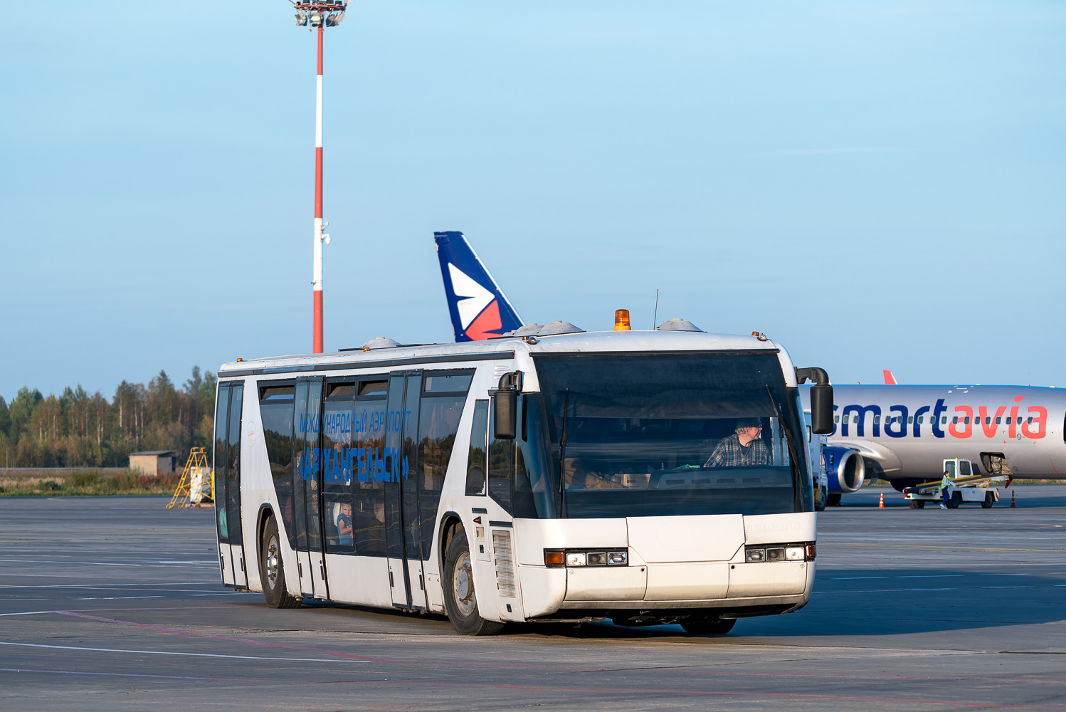 Архангельская область, Neoplan PF2 N9012 № 614