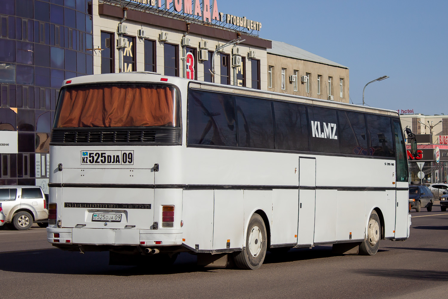 Карагандинская область, Setra S215HD № 525 DJA 09