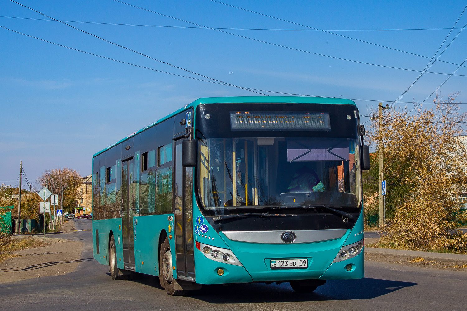 Карагандинская область, Yutong ZK6118HGA № 123 BD 09