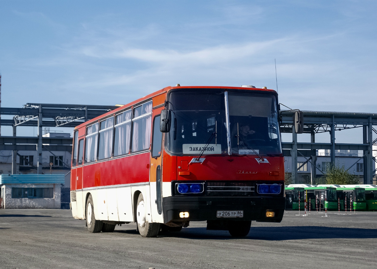 Свердловская область, Ikarus 256.74 № У 206 ТР 86