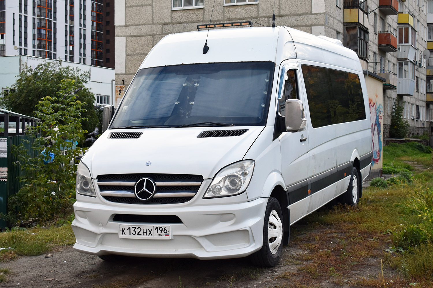 Свердловская область, Луидор-22360C (MB Sprinter) № К 132 НХ 196