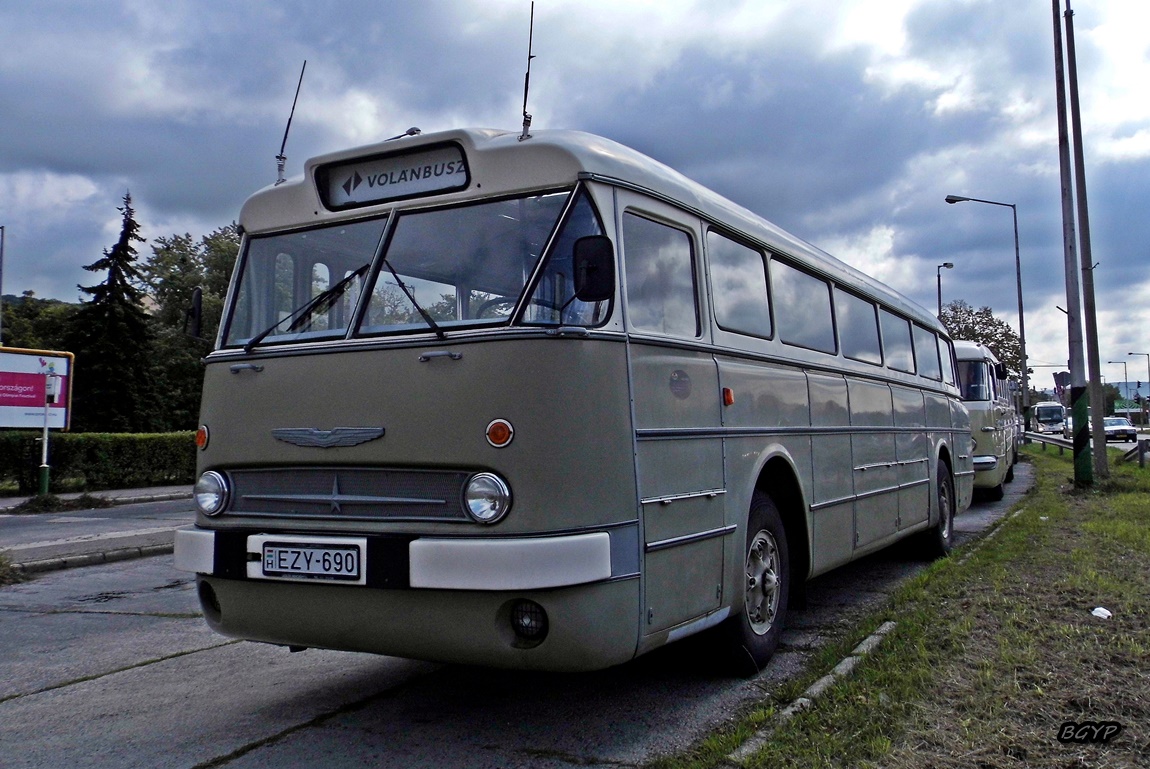 Венгрия, Ikarus  66.62 № EZY-690