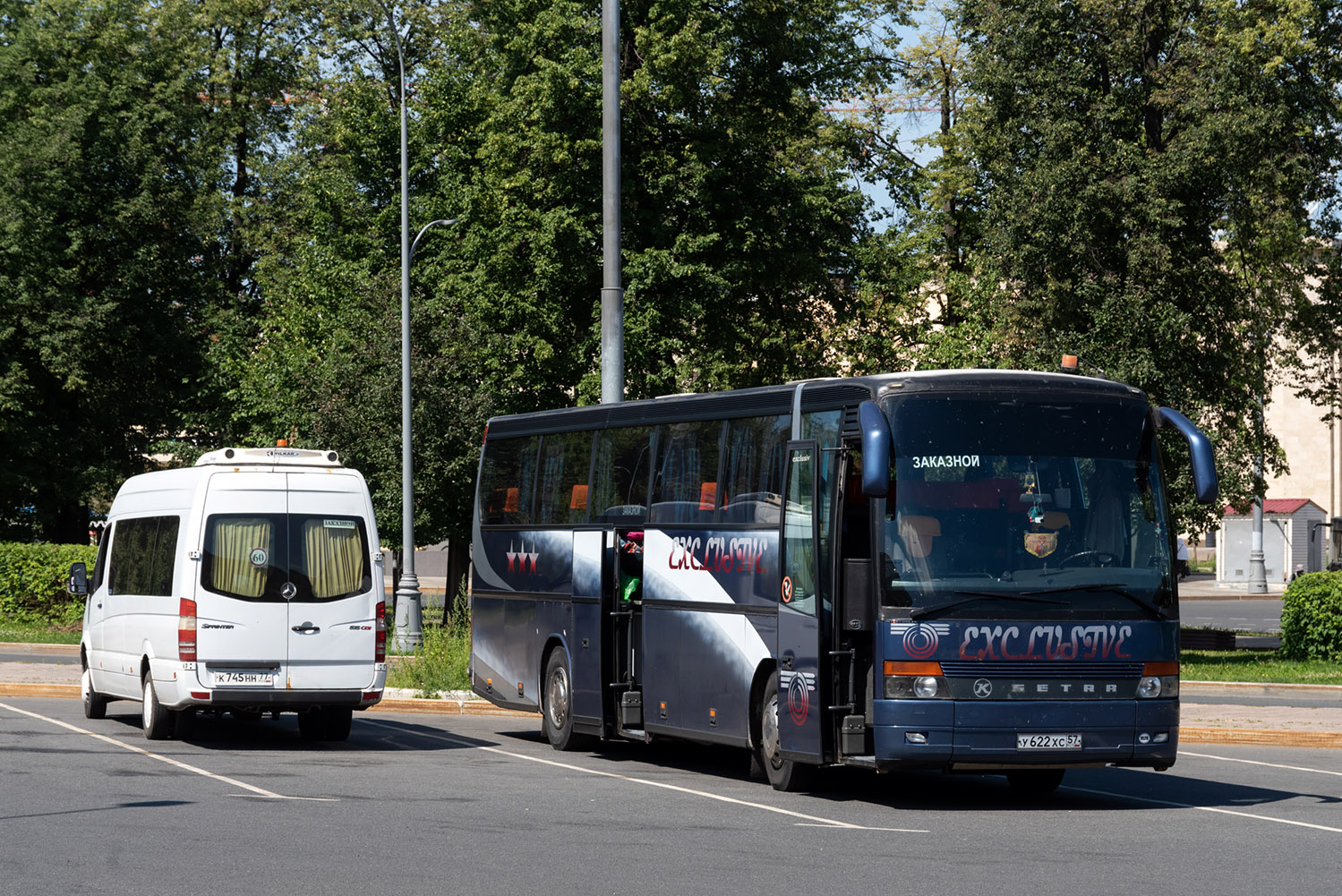 Москва, Mercedes-Benz Sprinter W906 515CDI № К 745 НН 77; Орловская область, Setra S315HD № У 622 ХС 57