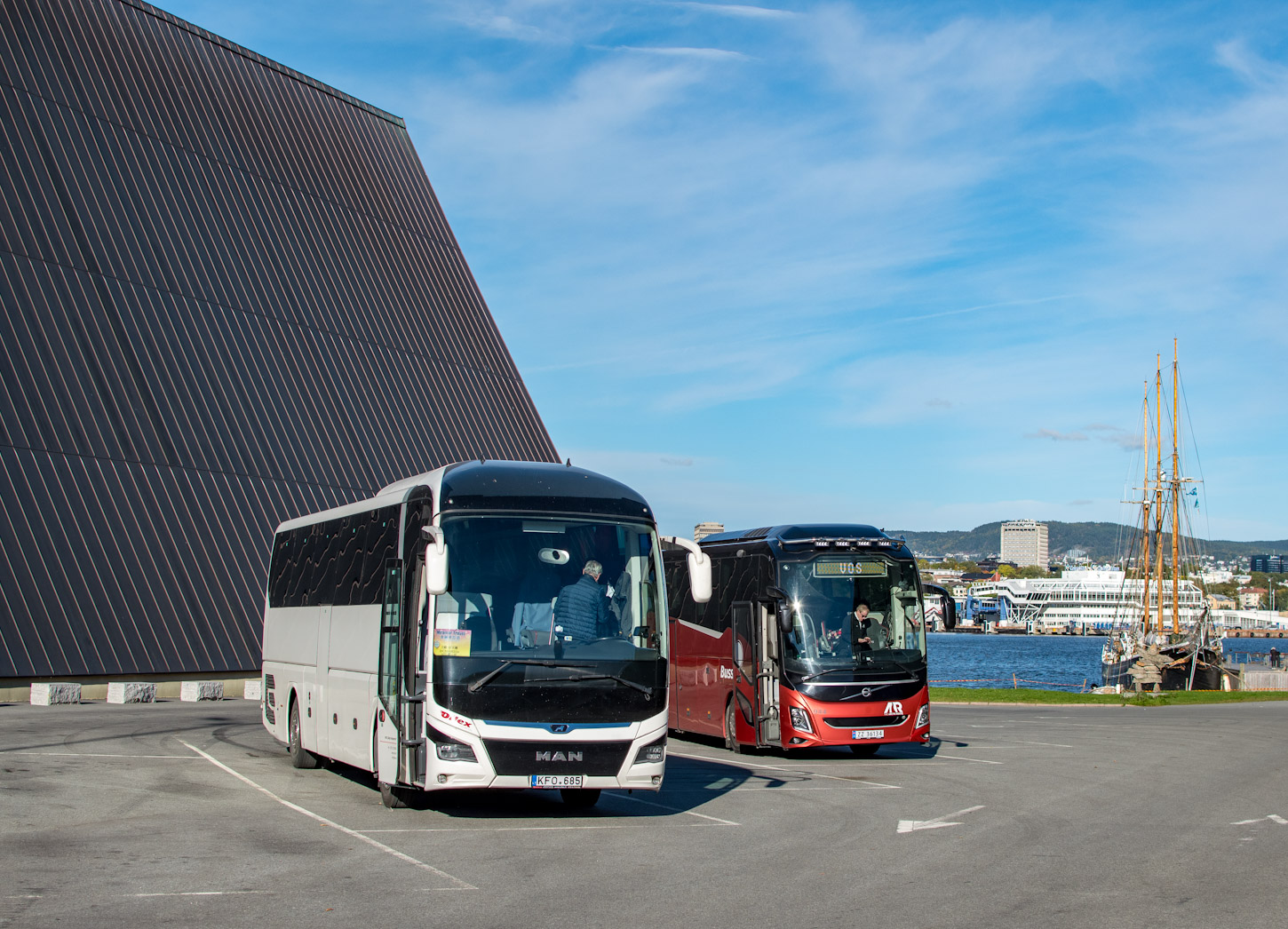 Litva, MAN R07 Lion's Coach RHC464 č. KFO 685