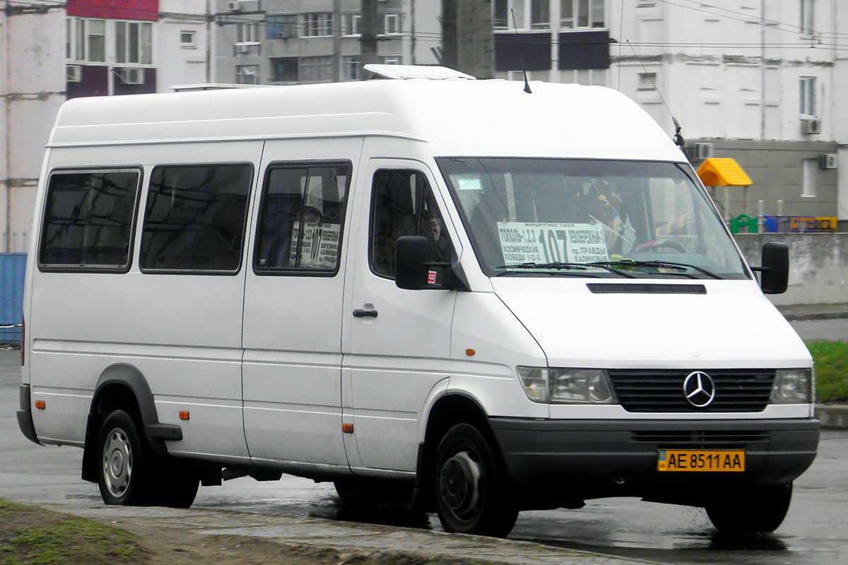 Днепропетровская область, Mercedes-Benz Sprinter W904 412D № AE 8511 AA