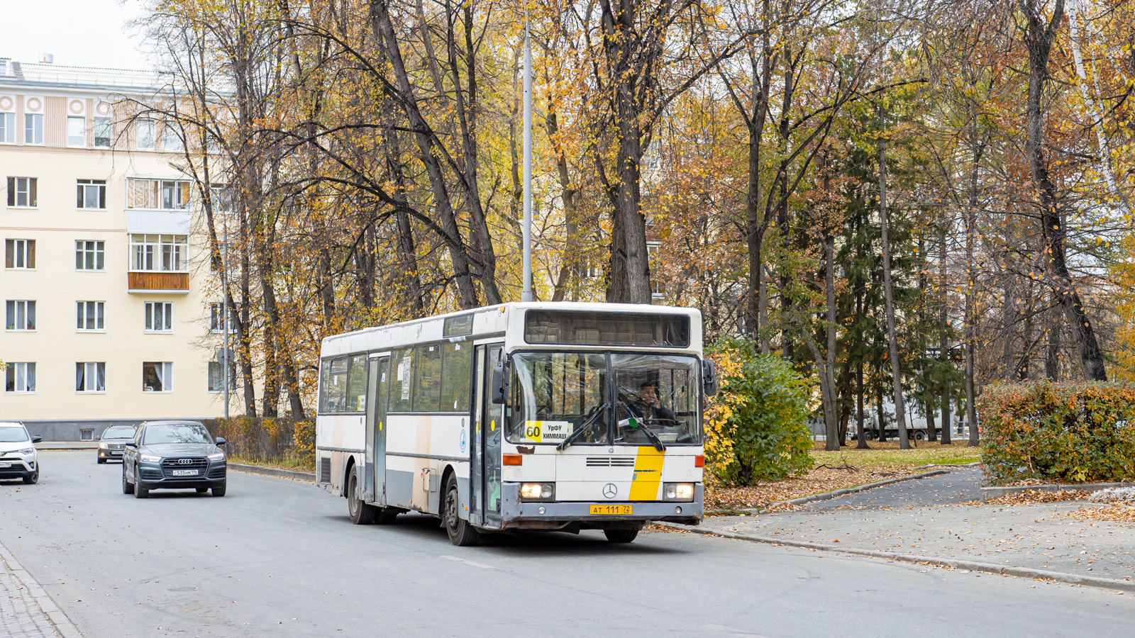 Свердловская область, Mercedes-Benz O405 № АТ 111 72