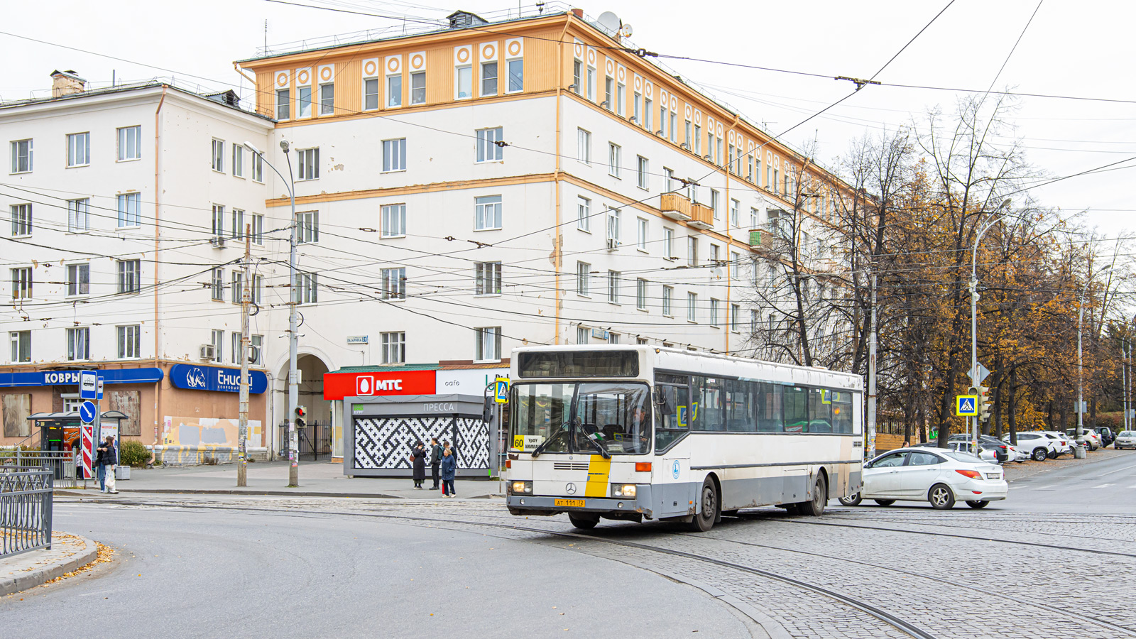 Свердловская область, Mercedes-Benz O405 № АТ 111 72