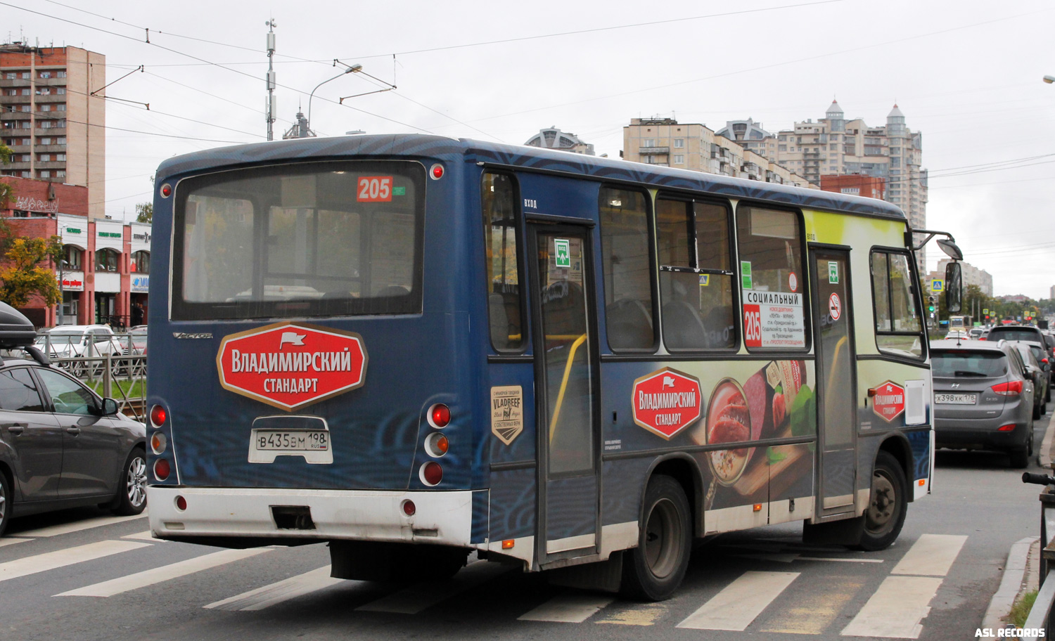 Санкт-Петербург, ПАЗ-320402-05 "Вектор" № В 435 ВМ 198