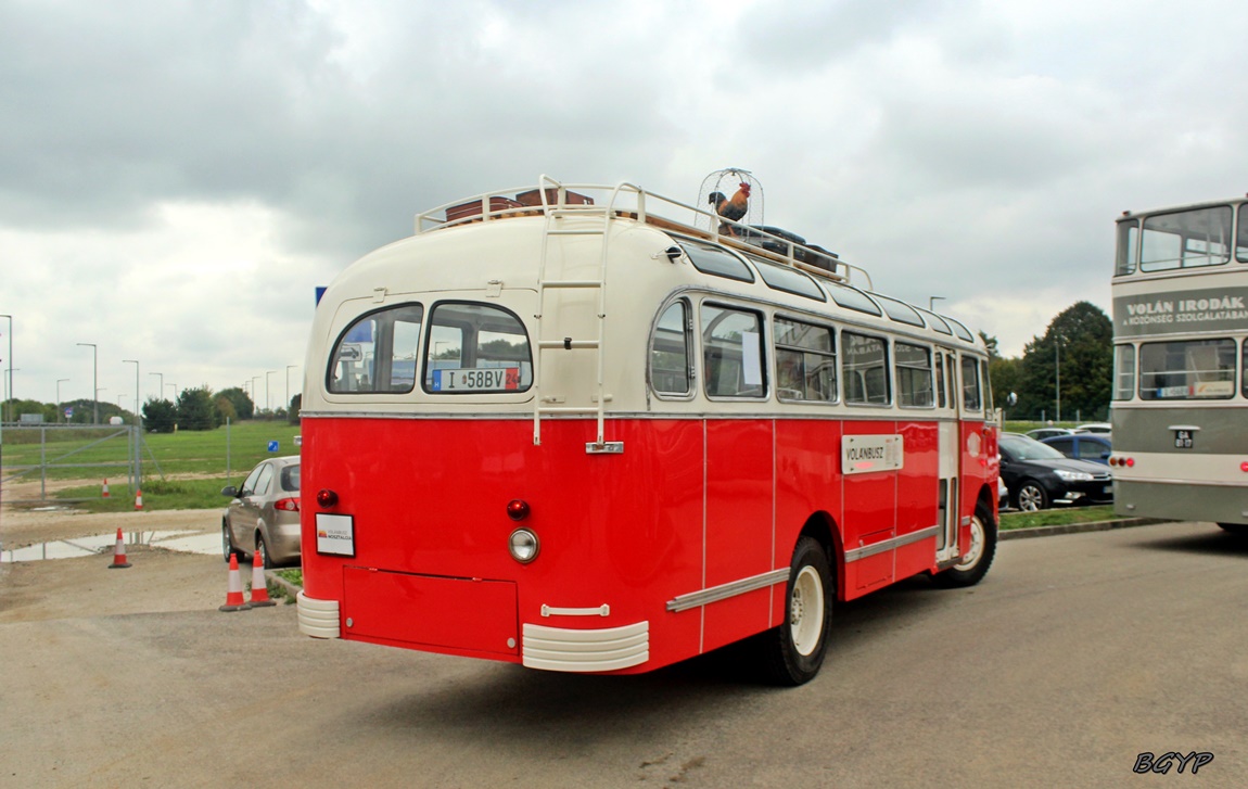 Венгрия, Ikarus 30 № I 58BV 24; Венгрия — VI. Ikarus Találkozó, Aeropark (2024)