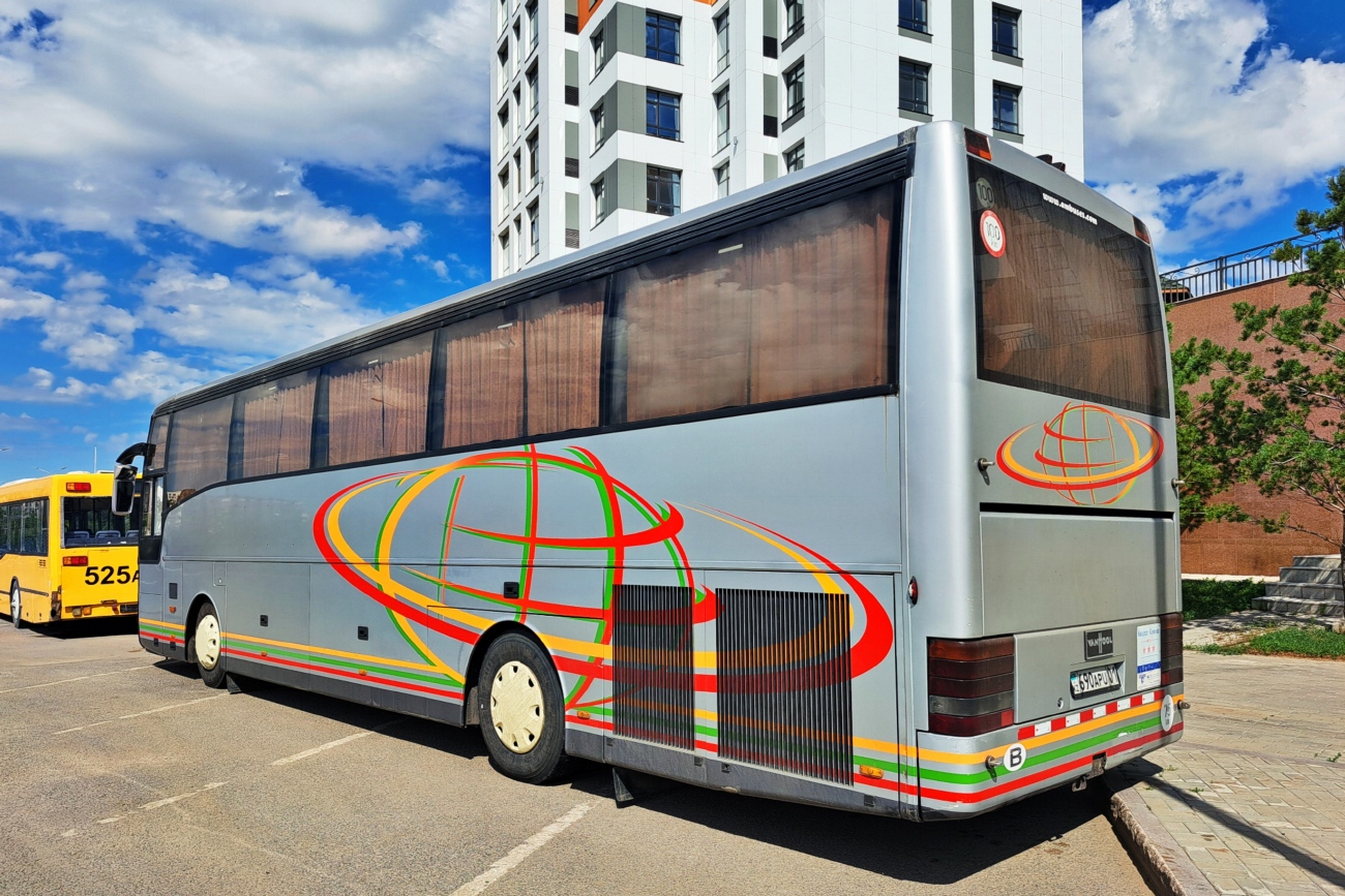 Астана, Mercedes-Benz O405N2 № 525 ALT 01; Астана, Van Hool T915 Acron № 690 APU 01