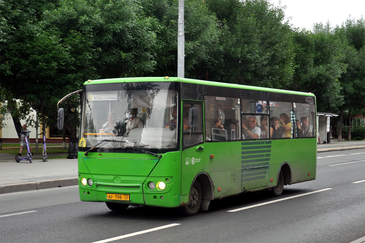 Тюменская область, Hyundai County Kuzbas HDU2 № АР 198 72