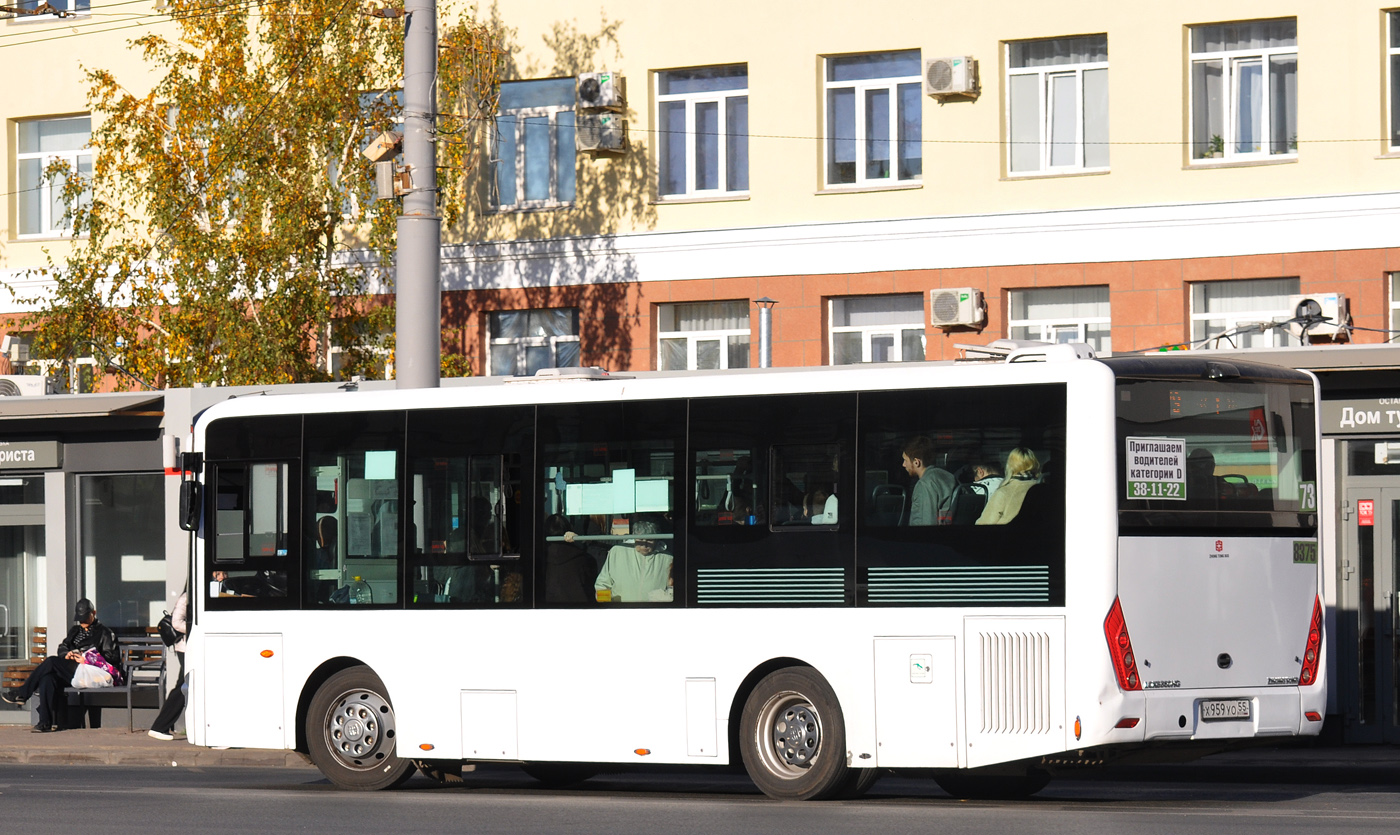 Омская область, Zhong Tong LCK6860HG № 8375
