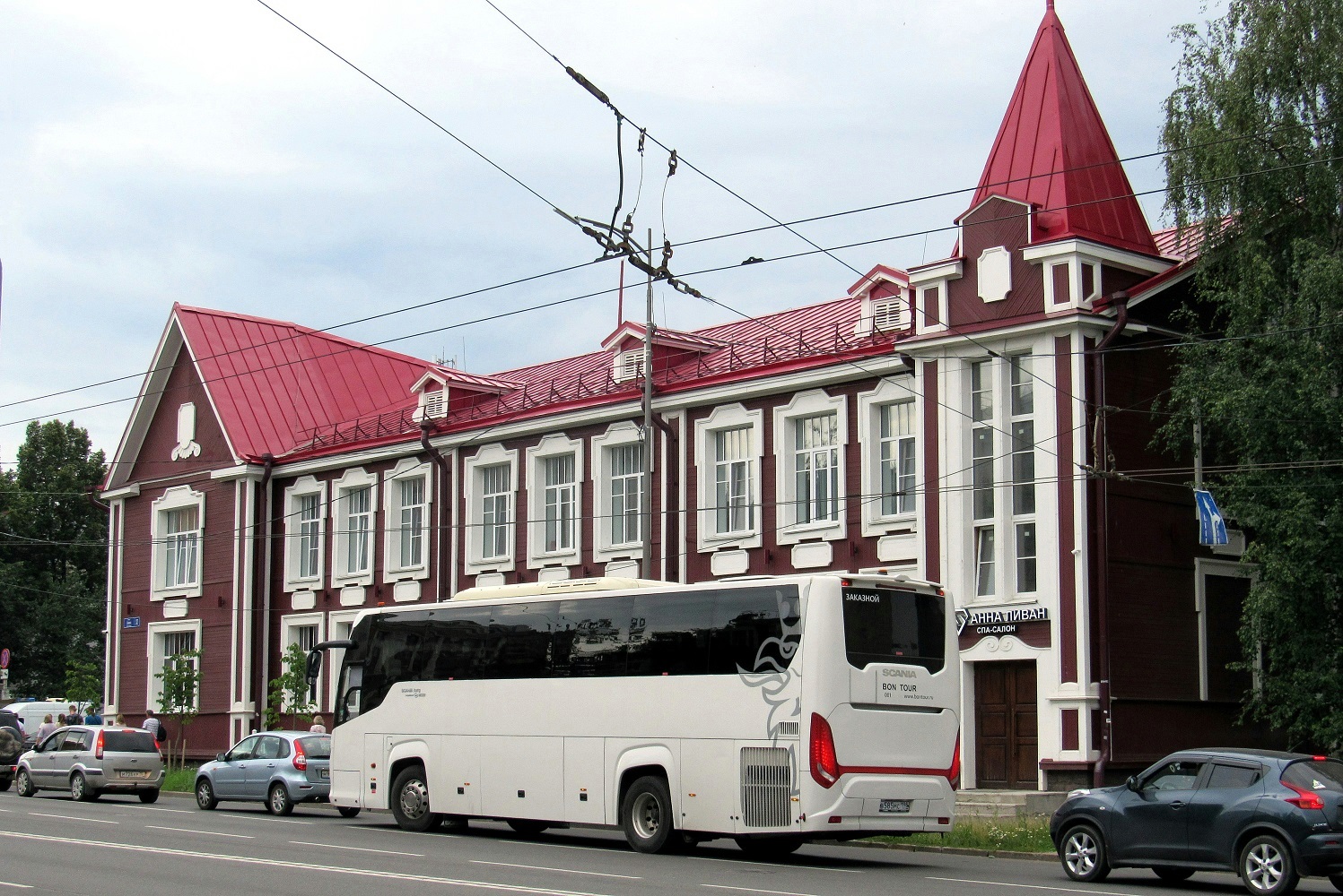 Санкт-Петербург, Scania Touring HD № В 585 МС 198