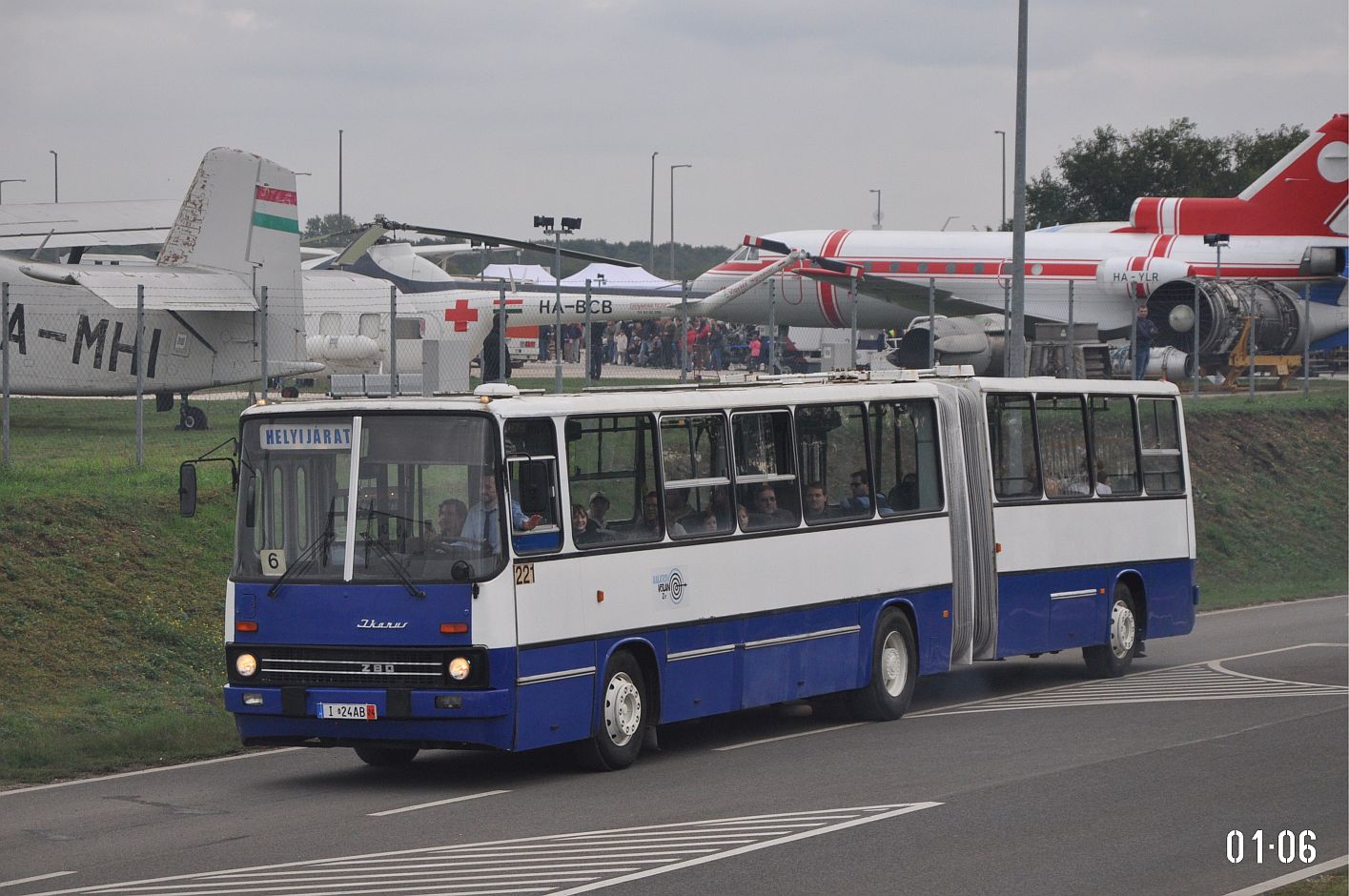 Венгрия, Ikarus 280.02 № 221; Венгрия — VI. Ikarus Találkozó, Aeropark (2024)