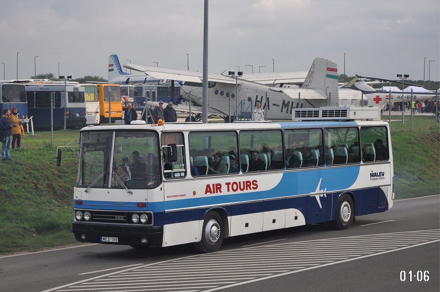 Венгрия, Ikarus 250.69 № MEZ-188; Венгрия — VI. Ikarus Találkozó, Aeropark (2024)