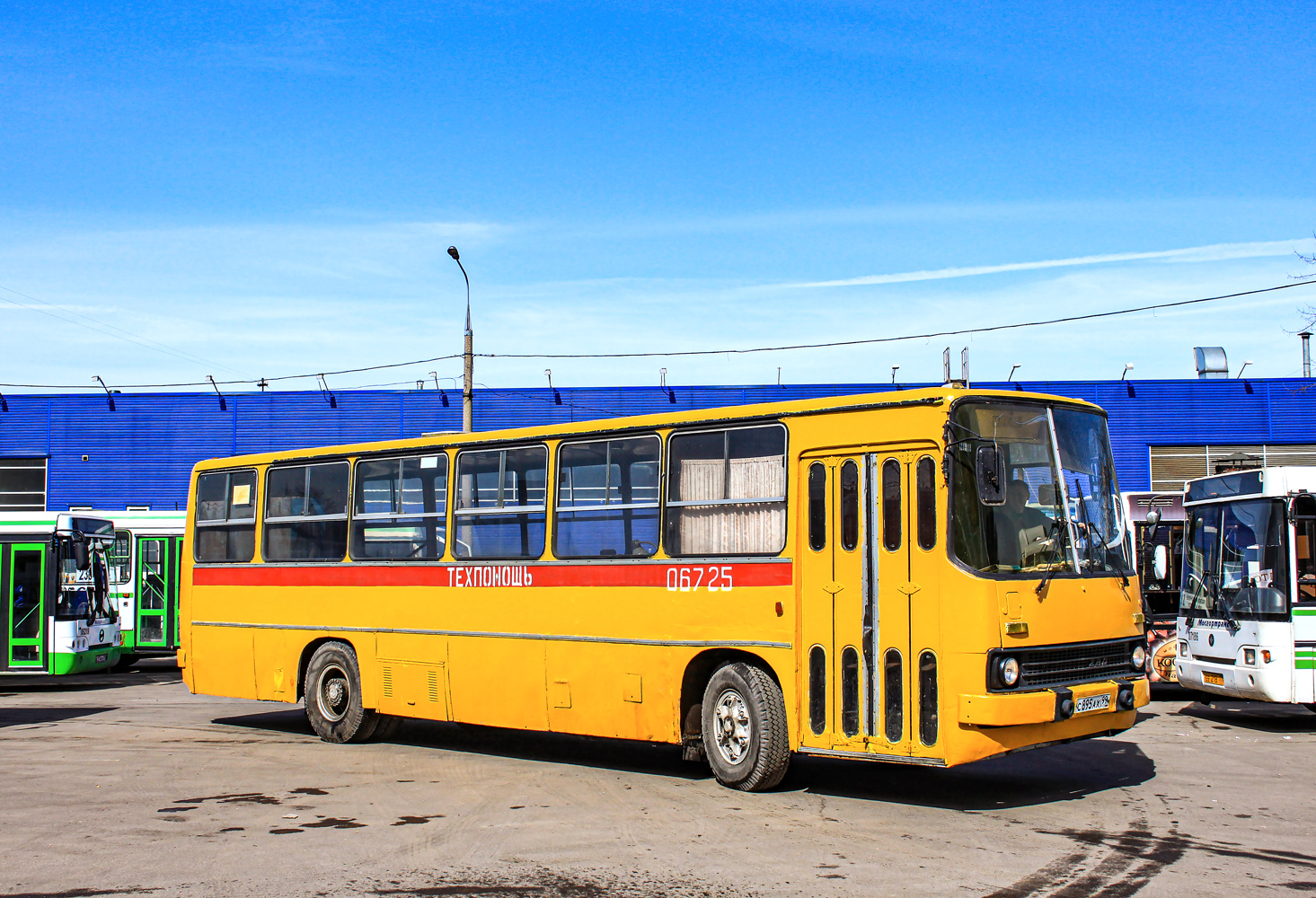 Москва, Ikarus 260 (280) № 06725