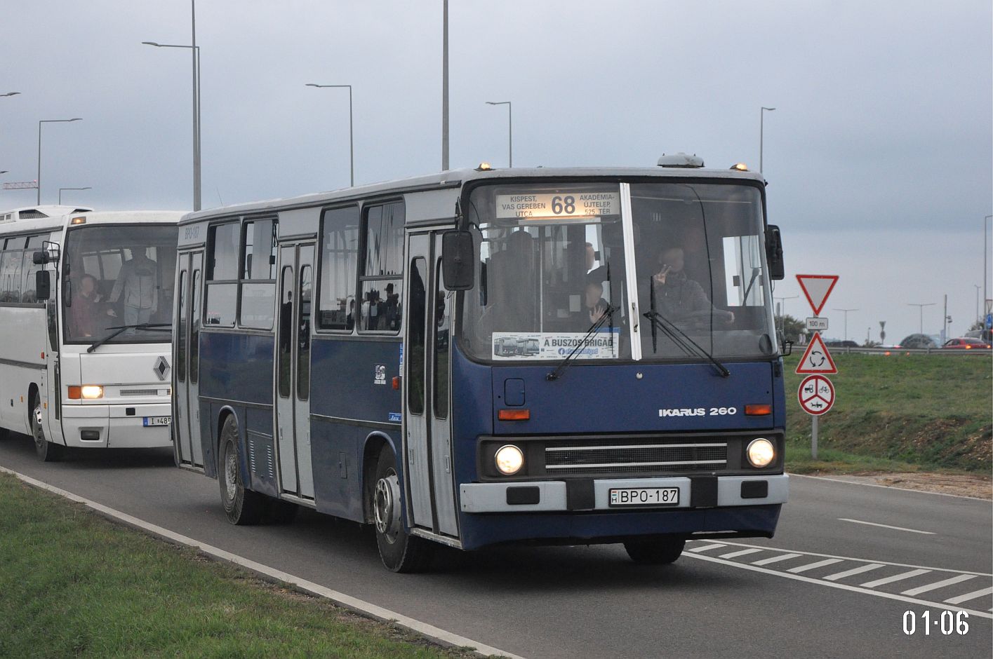 Венгрия, Ikarus 260.45 № 01-87; Венгрия — VI. Ikarus Találkozó, Aeropark (2024)