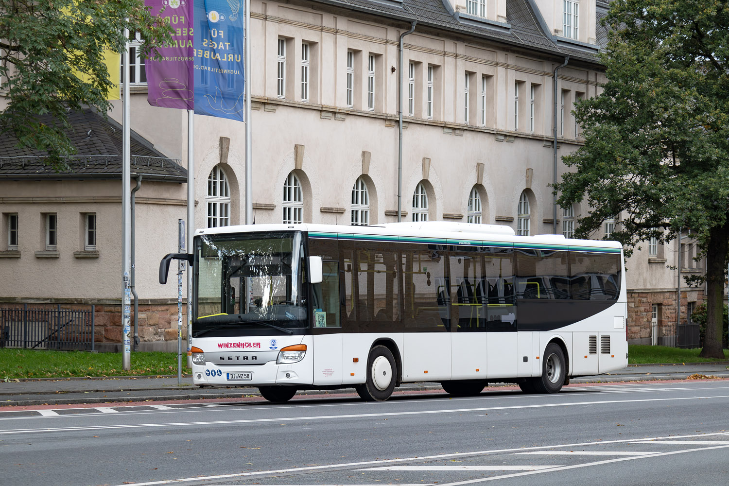 Гессен, Setra S415LE business № DI-WZ 58