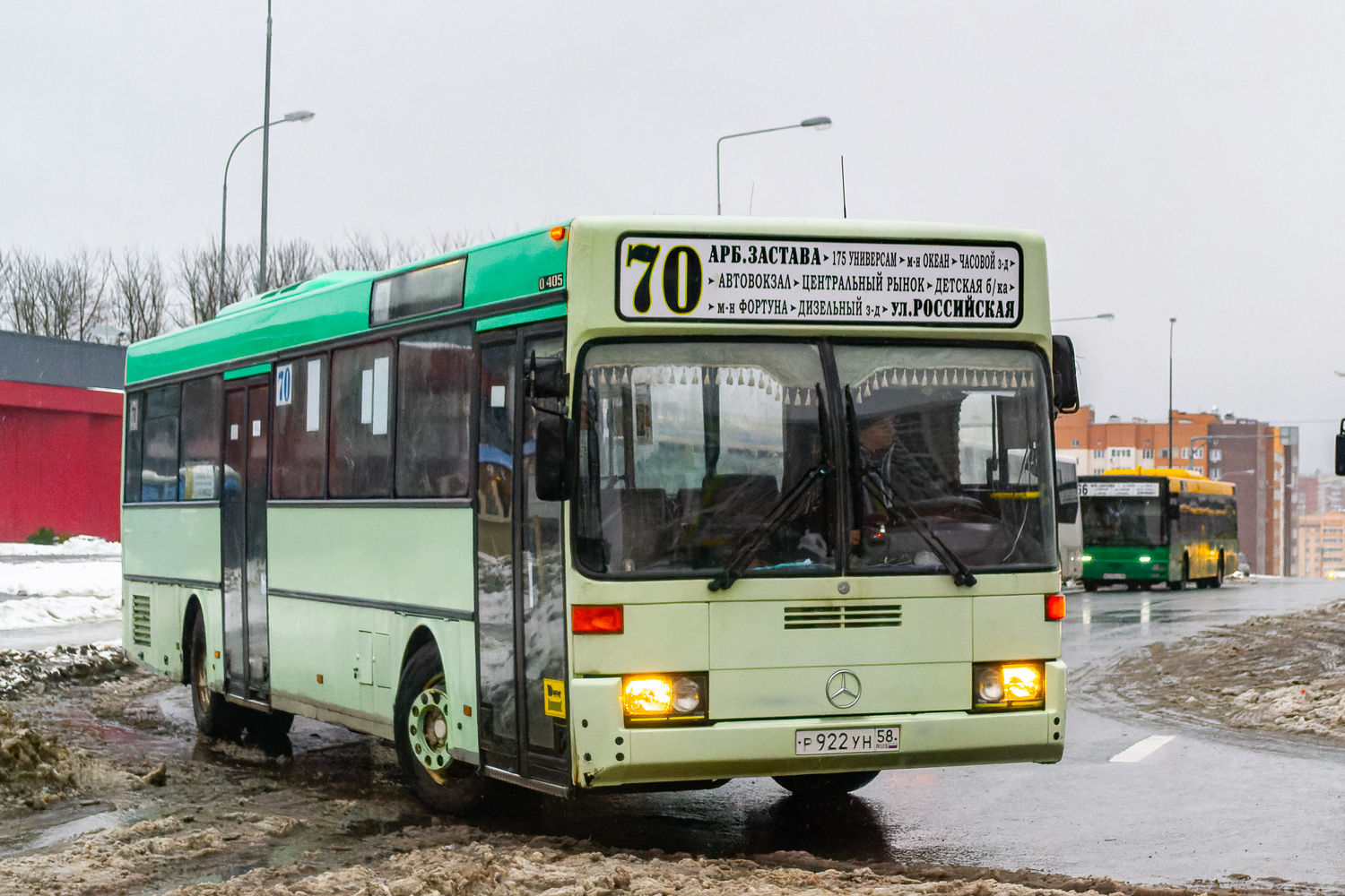 Пензенская область, Mercedes-Benz O405 № Р 922 УН 58; Пензенская область, MAN A21 NL**3 (ZNS) № М 573 ЕО 159