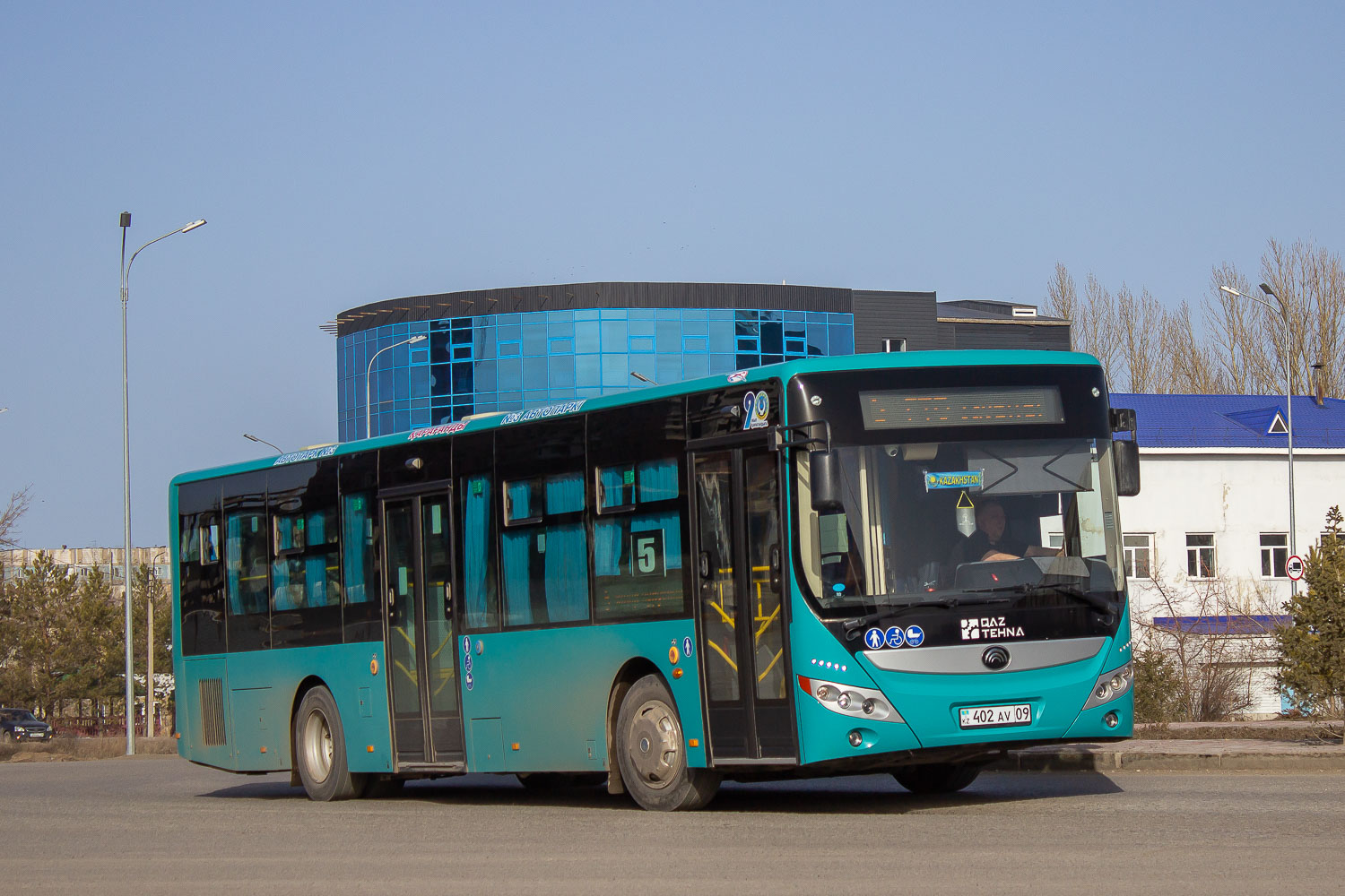 Карагандинская область, Yutong ZK6118HGA (QazTehna) № 402 AV 09