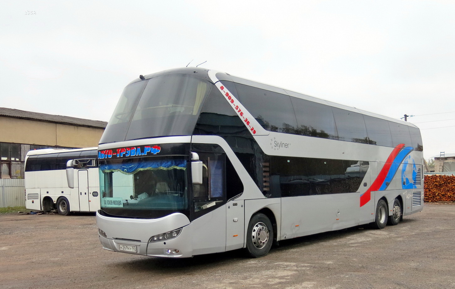 Псковская область, Neoplan P05 N1222/3L Skyliner L № Н 269 КУ 60