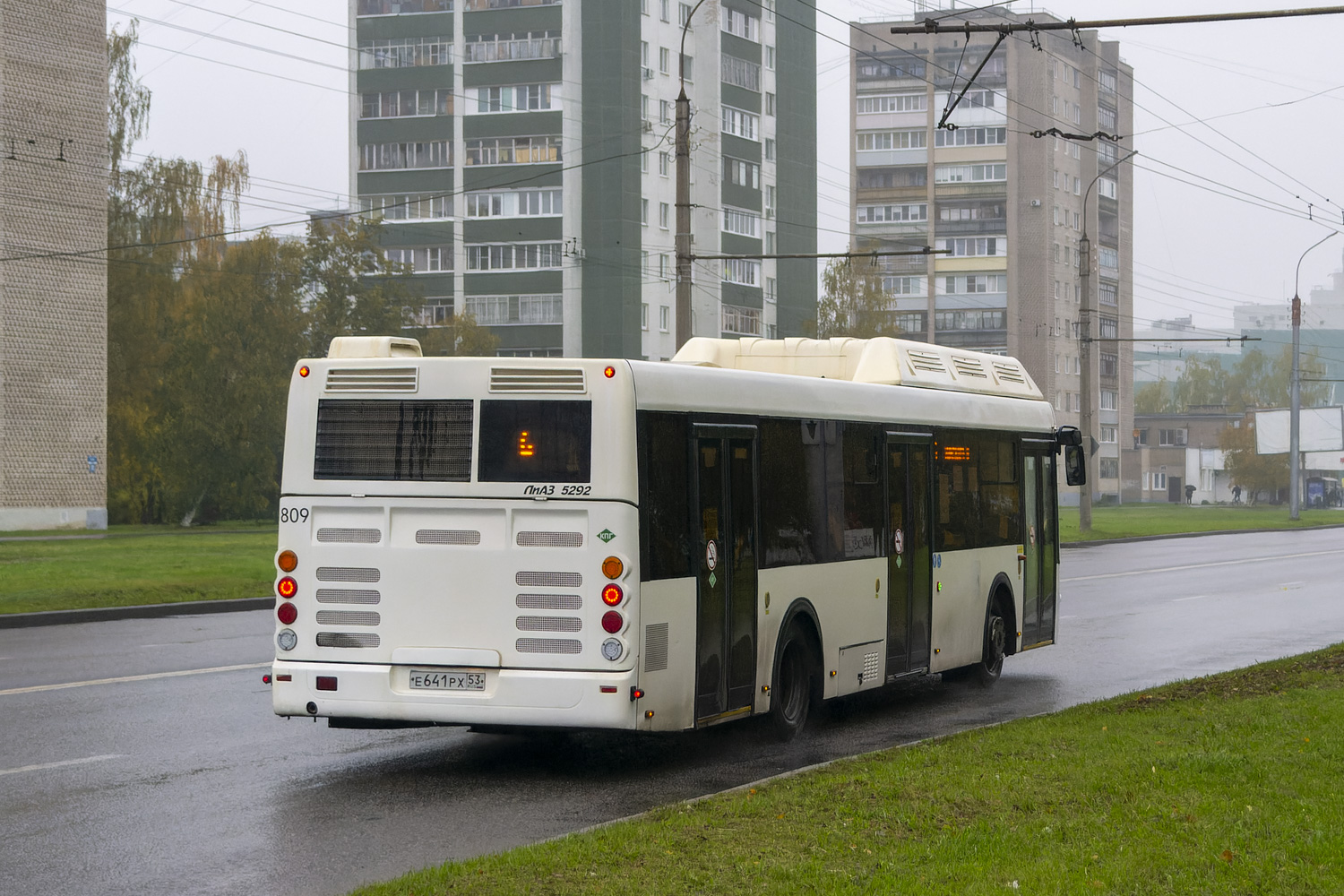 Наўгародская вобласць, ЛиАЗ-5292.67 (CNG) № 809