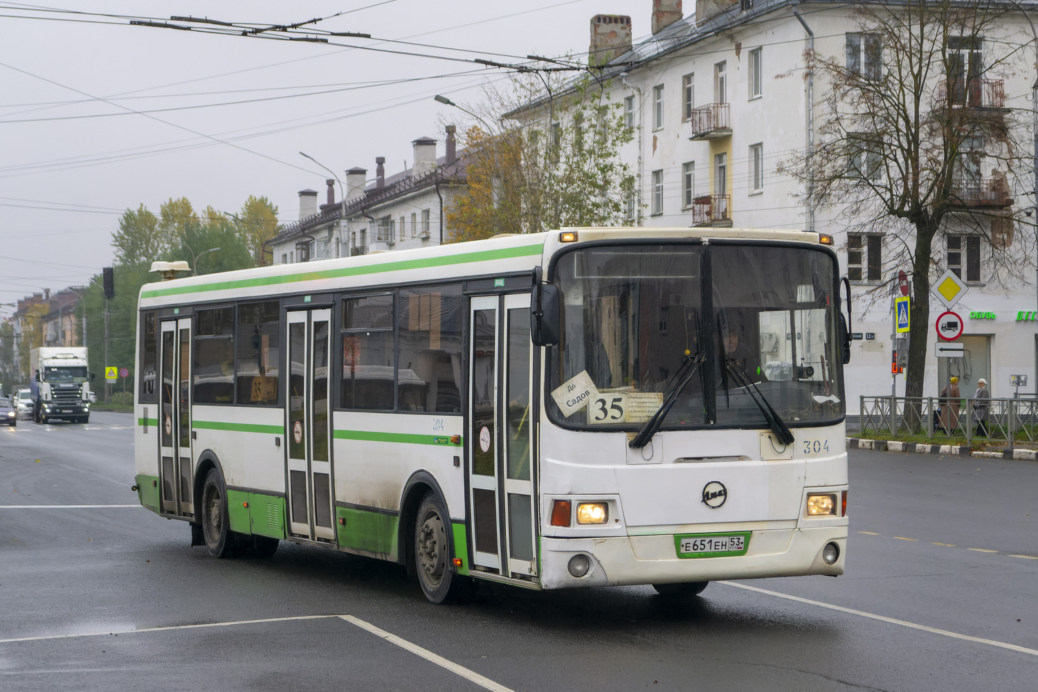 Новгородская область, ЛиАЗ-5256.53 № 304