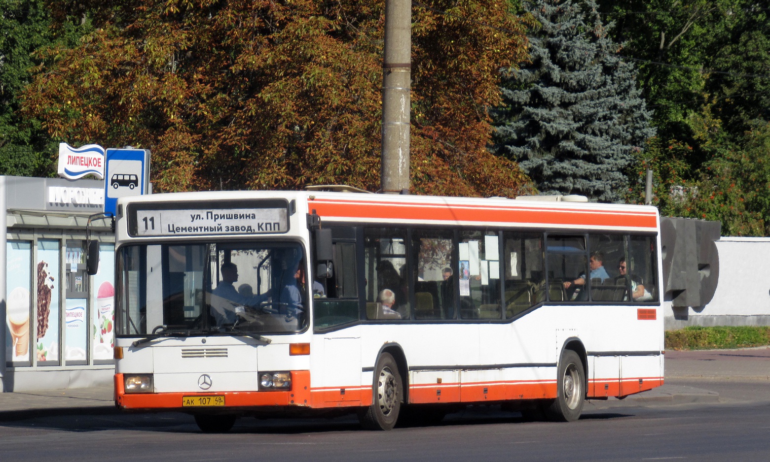 Липецкая область, Mercedes-Benz O405N2 № АК 107 48