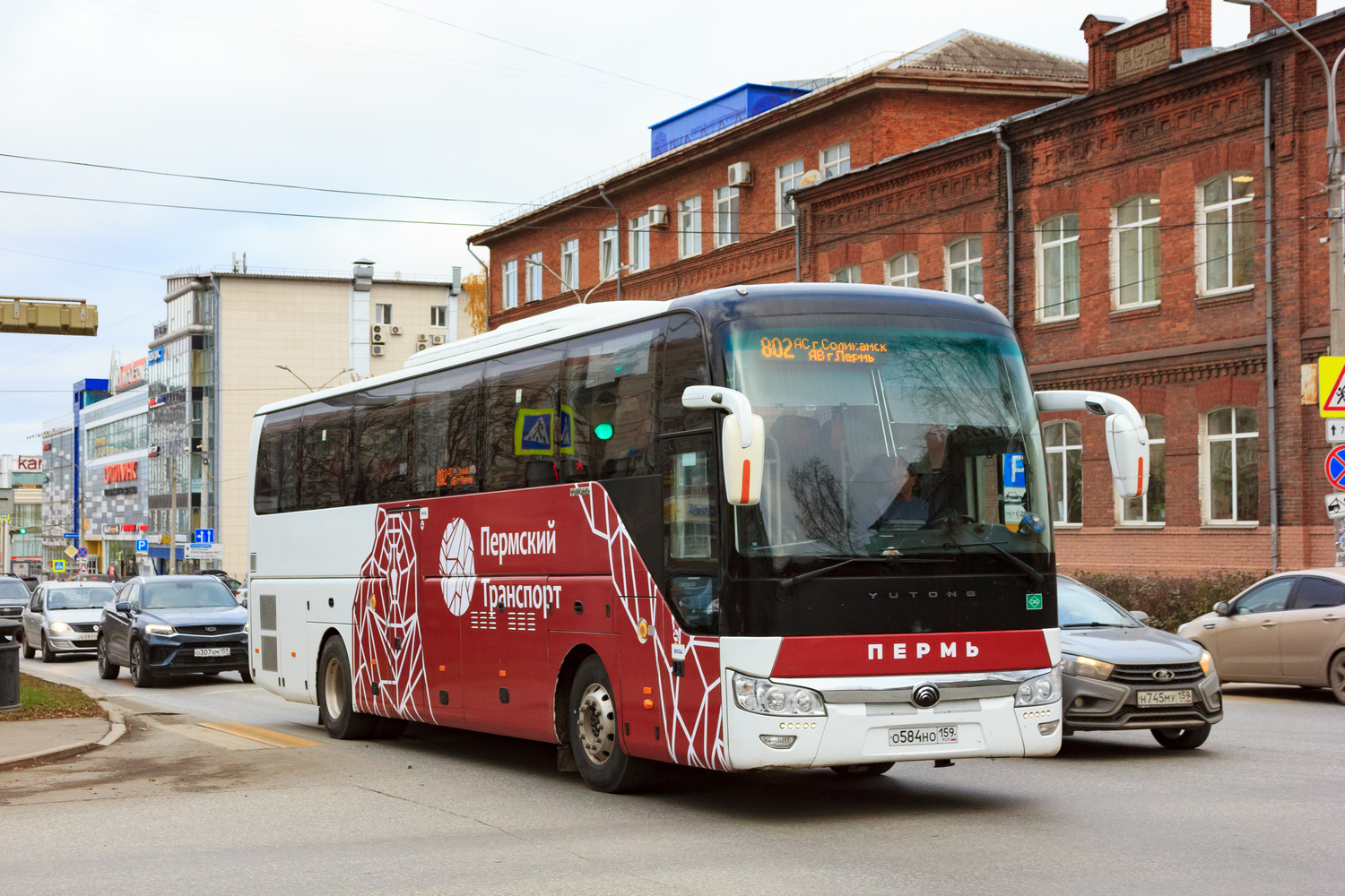 Пермский край, Yutong ZK6122H9 № О 584 НО 159