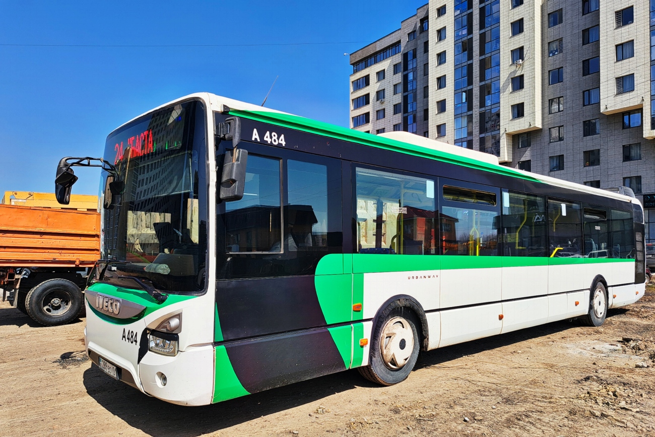 Астана, IVECO Urbanway 12M (СарыаркаАвтоПром) № A484; Астана — Автовокзалы, автостанции, конечные остановки