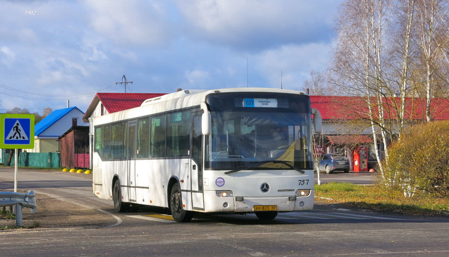 Псковская область, Mercedes-Benz O345 Conecto H № 757