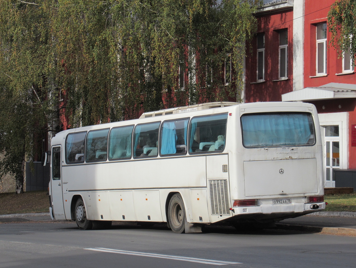 Удмуртия, Mercedes-Benz O303-15RHS Лидер № О 992 АА 18