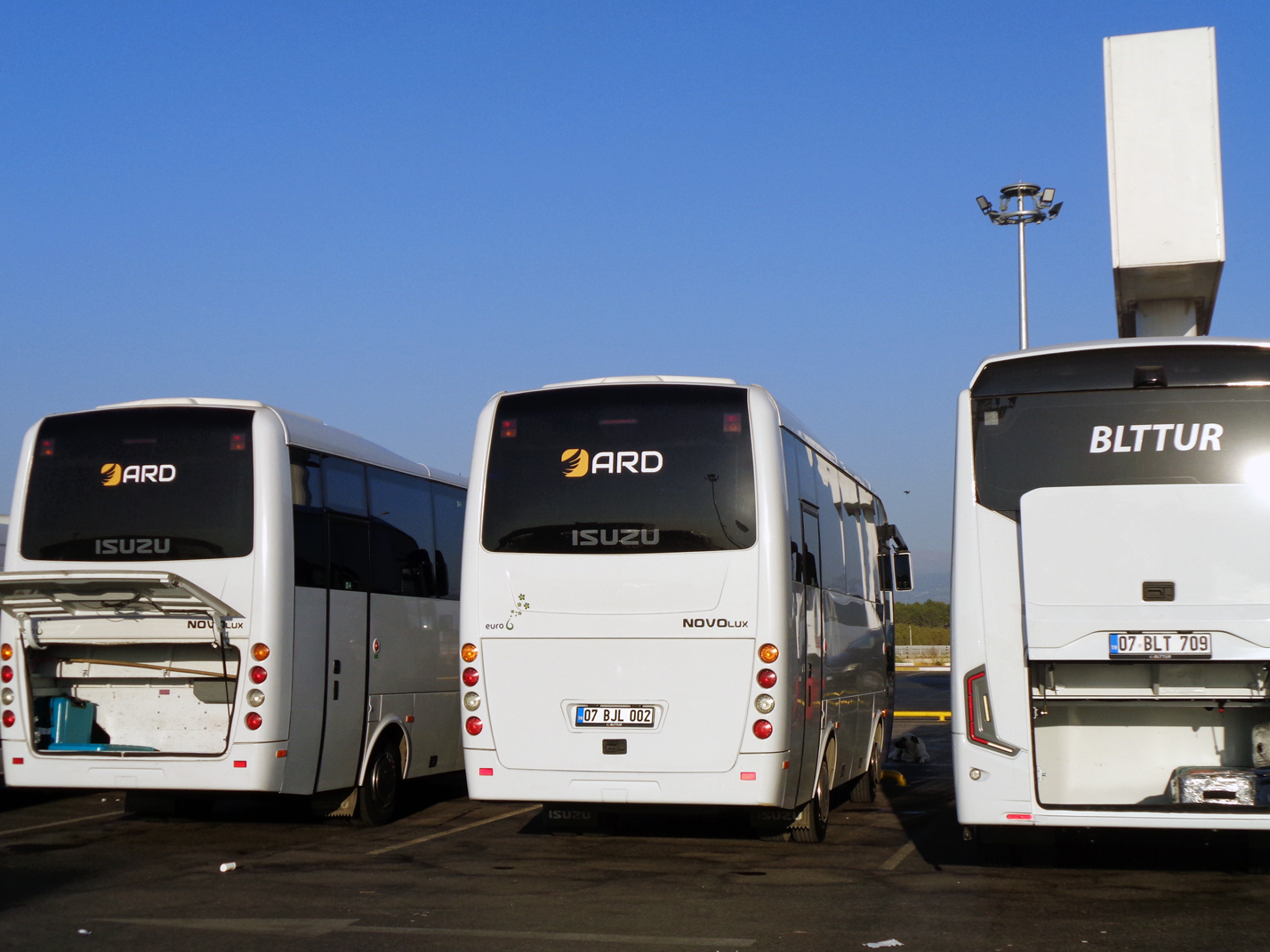 Турция, Anadolu Isuzu Novo Lux № 07 BJL 002