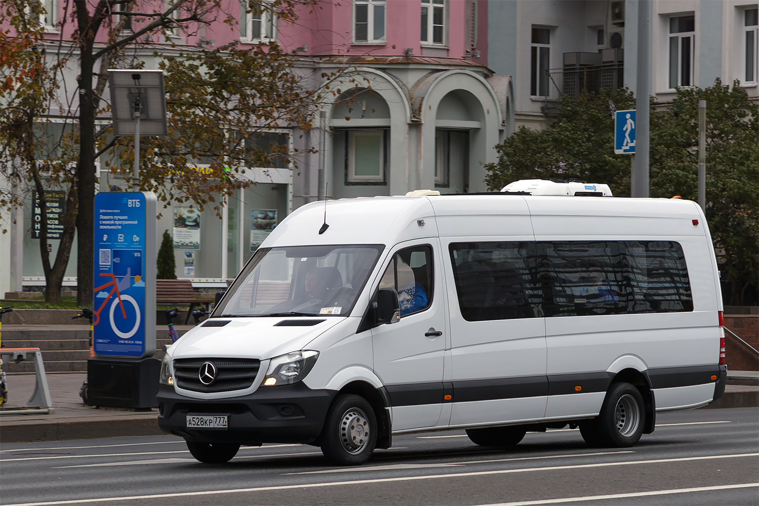 Москва, Луидор-2236XA (MB Sprinter) № А 528 КР 777