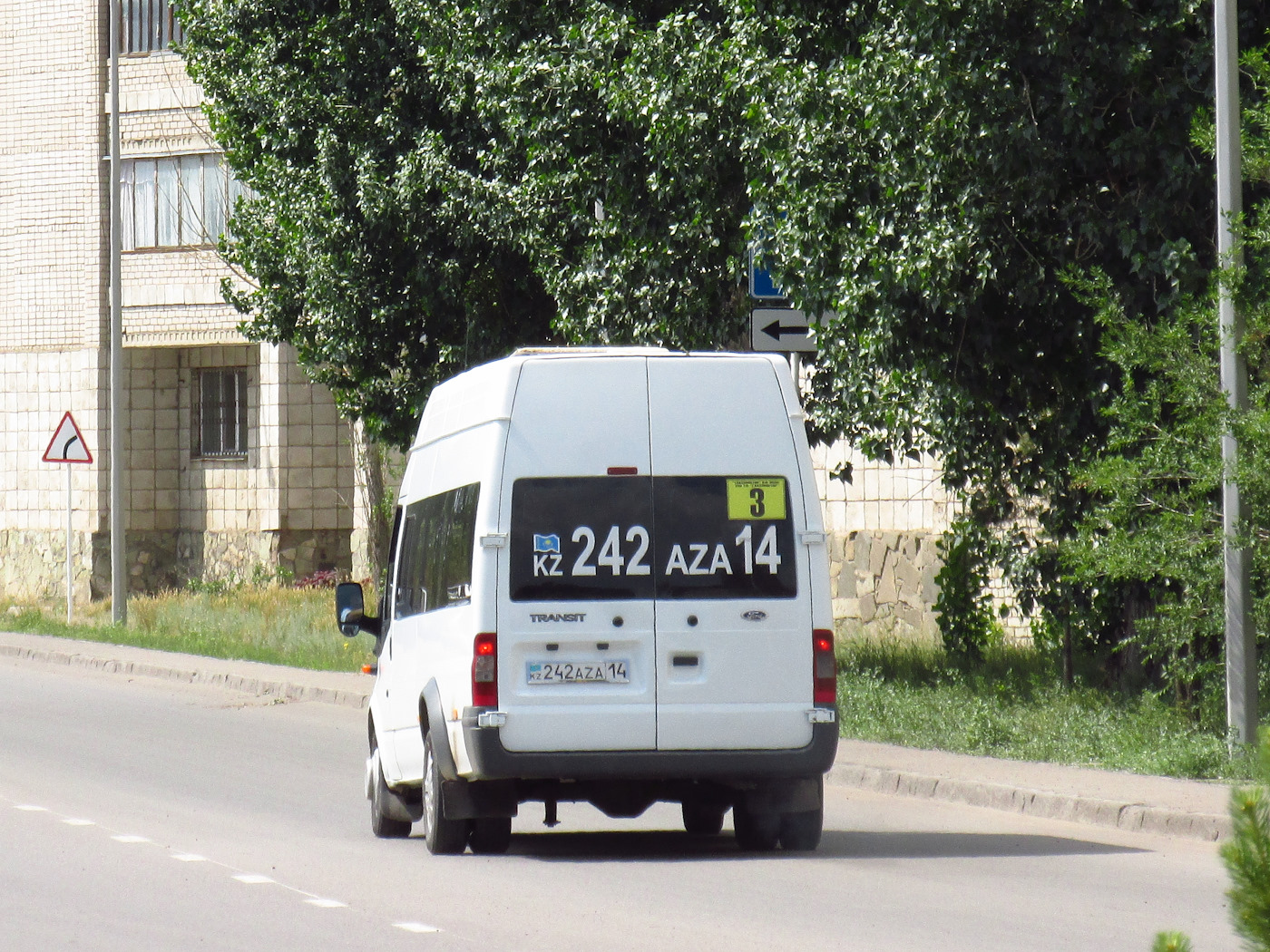 Павлодарская область, Ford Transit № 242 AZA 14