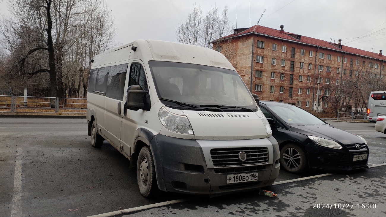 Свердловская область, Нижегородец-FST613 (FIAT Ducato) № Р 180 ЕО 196