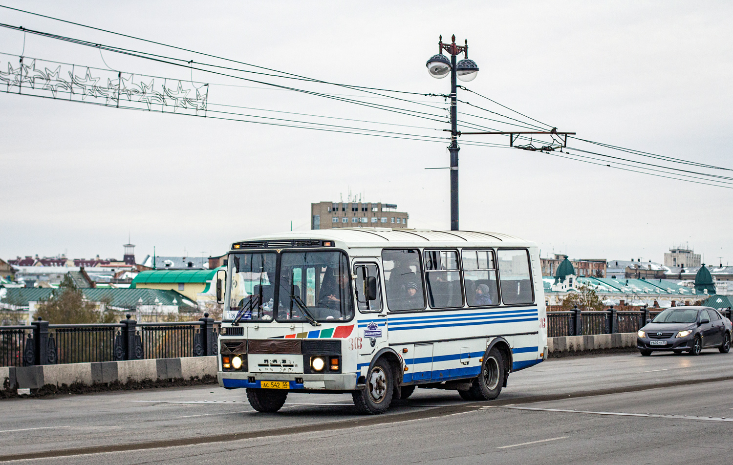 Омская область, ПАЗ-32053 № 303