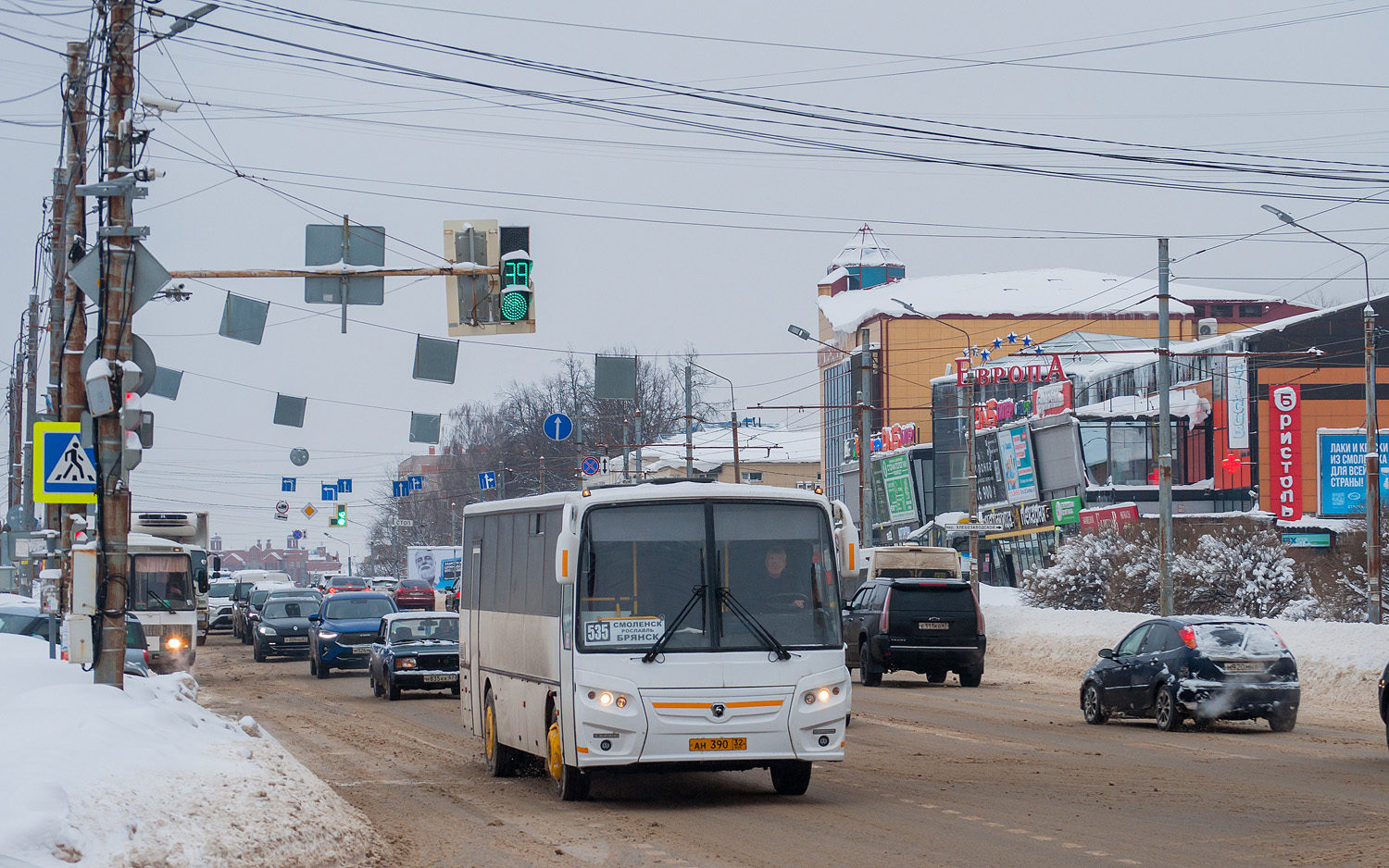 Брянская область, КАвЗ-4238-61 № 390