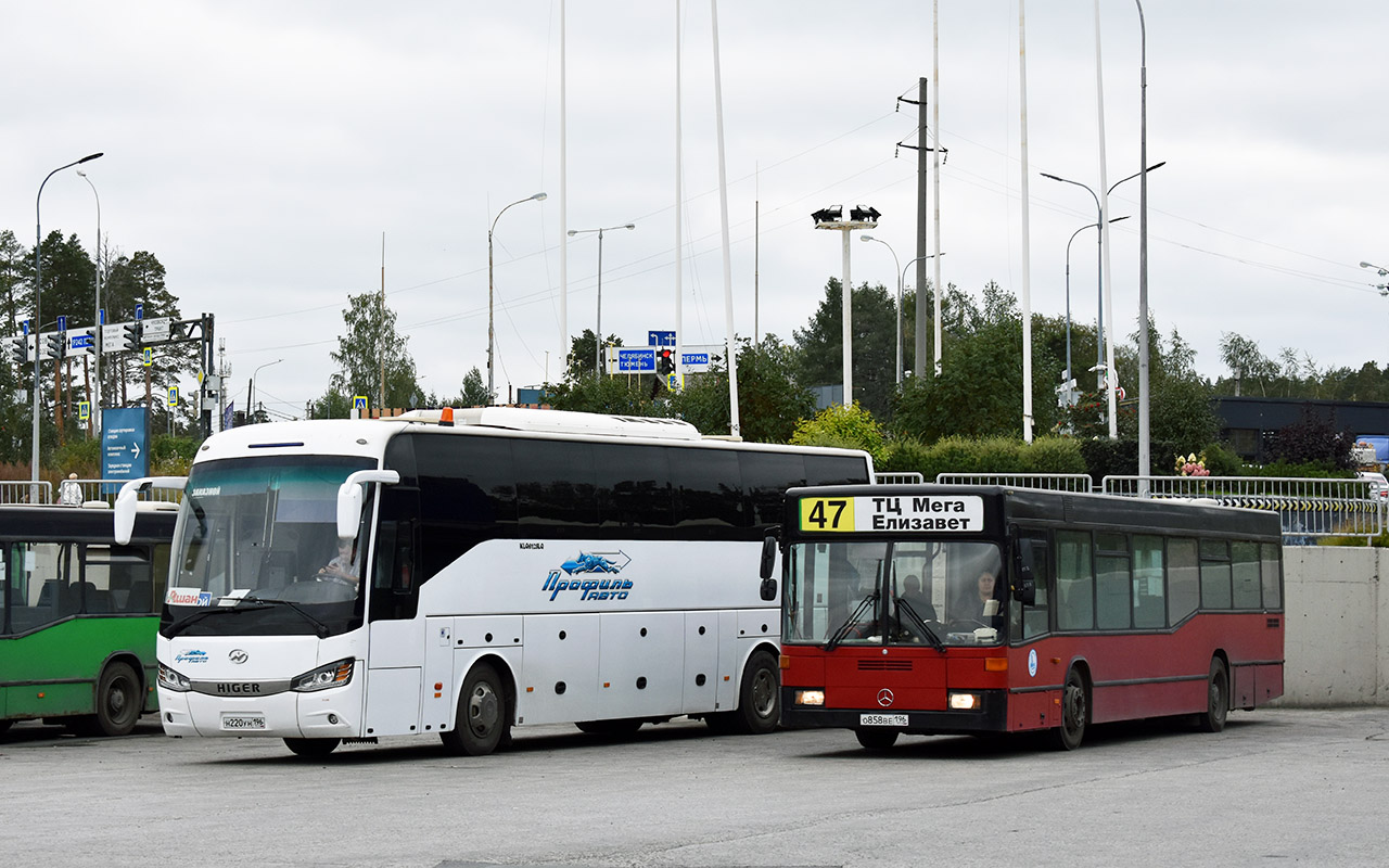 Свердловская область, Mercedes-Benz O405N2 № О 858 ВЕ 196