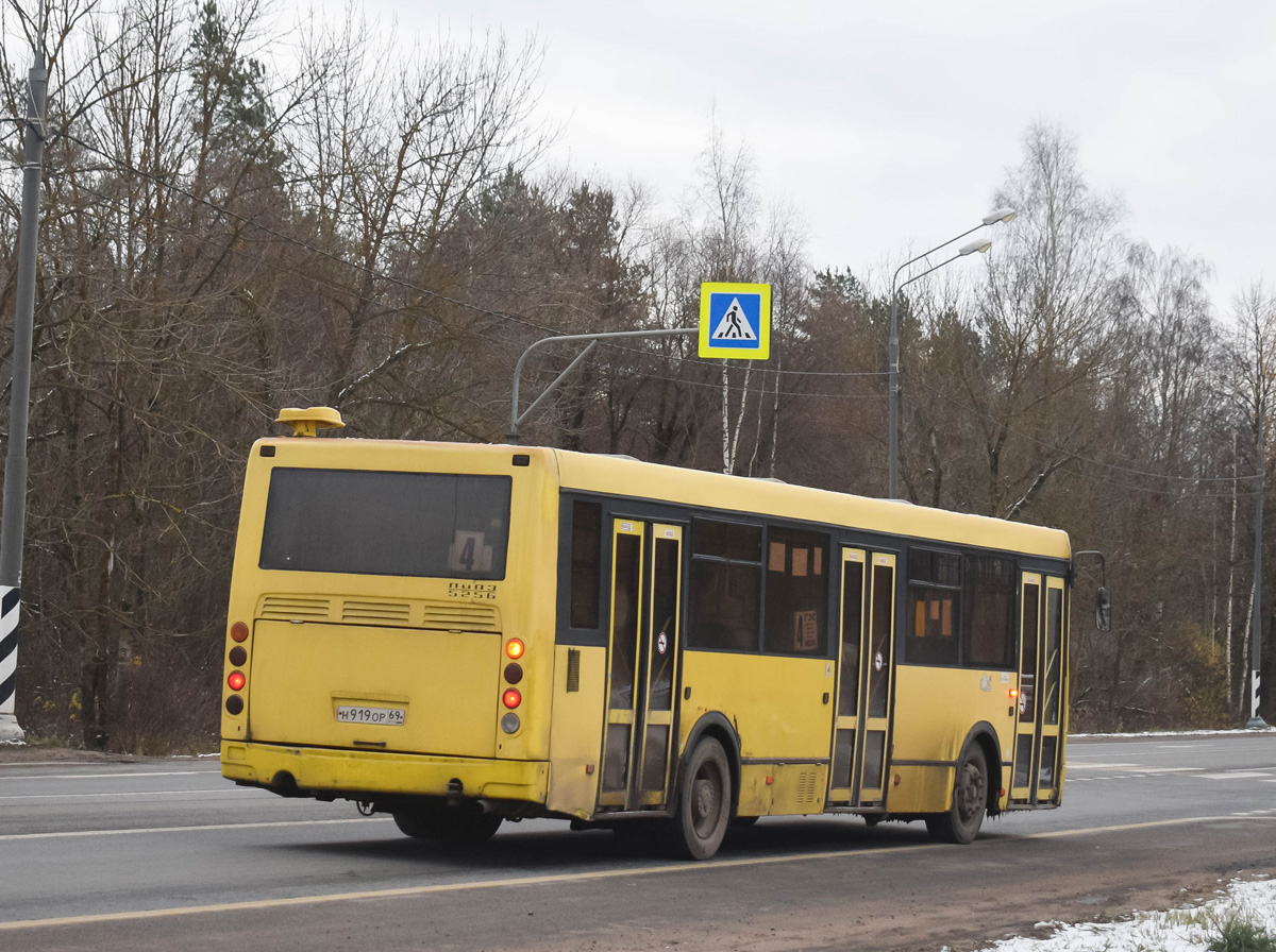 Тверская область, ЛиАЗ-5256.36 № Н 919 ОР 69