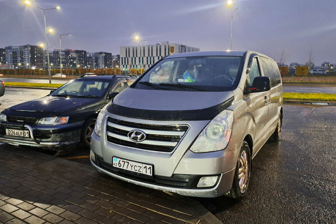 Кызылординская область, Hyundai Grand Starex № 677 YCZ 11