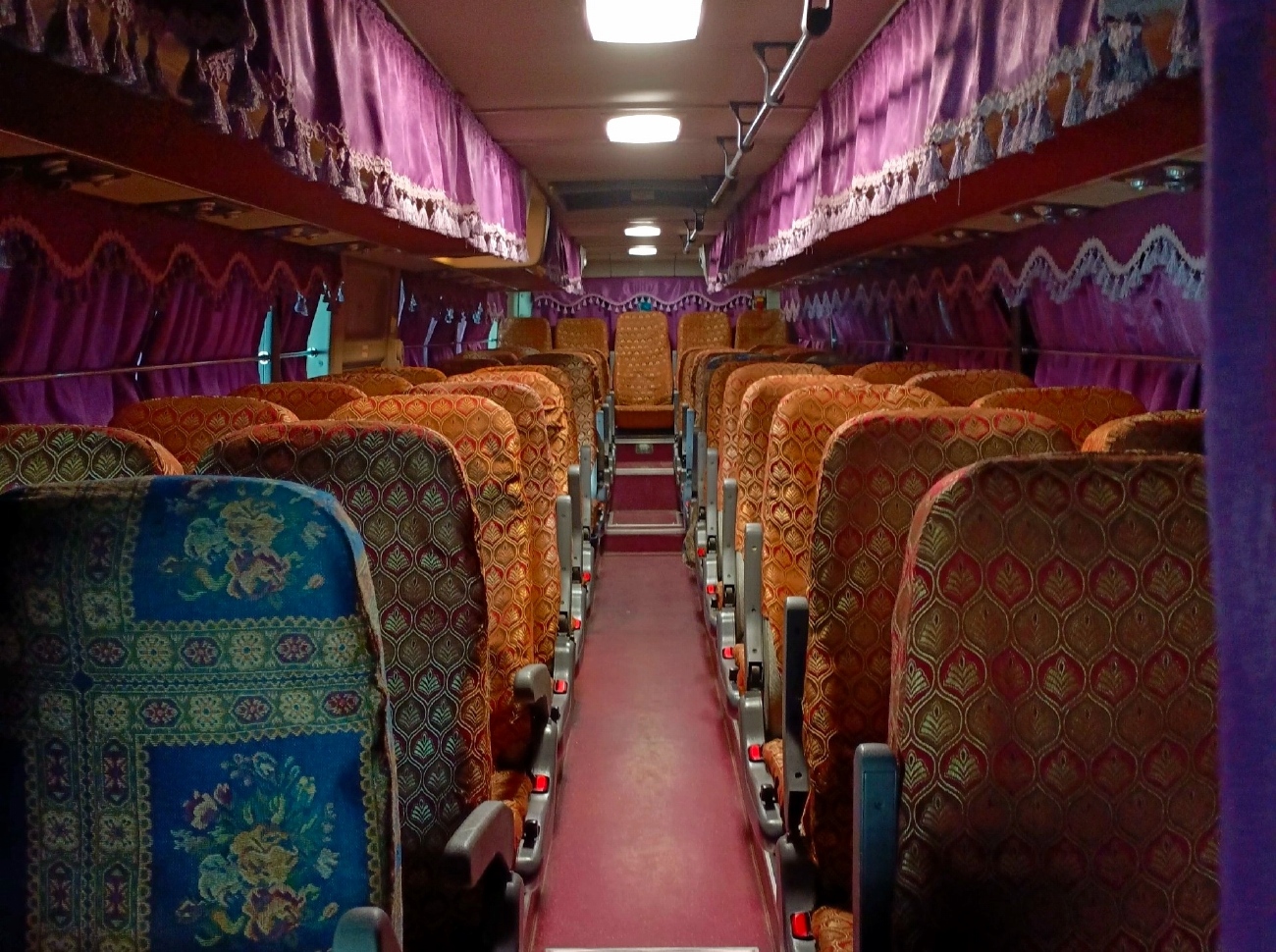 Tumen region, Hyundai Universe Space Luxury # О 374 УО 72 Tumen region, Hyundai Universe Space Luxury # О 374 УО 72
