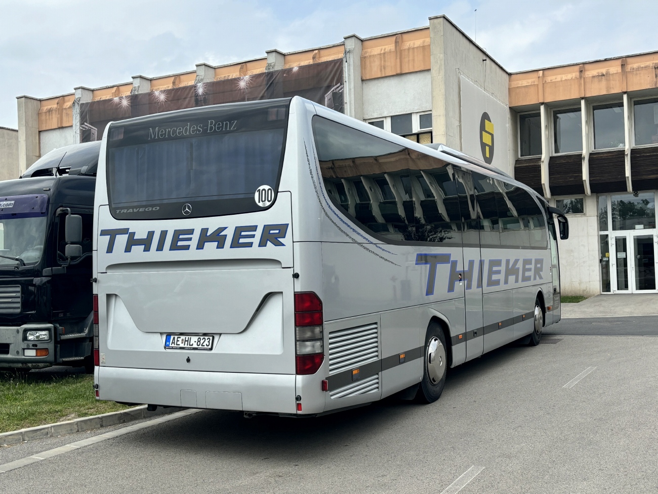 Венгрия, Mercedes-Benz O580-15RH Travego RH № AE HL-823