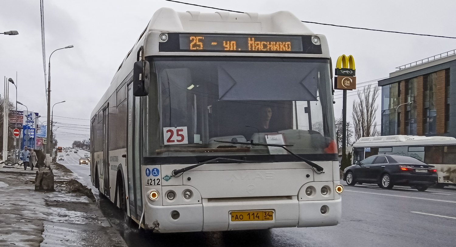 Волгоградская область, ЛиАЗ-5292.67 (CNG) № 4212