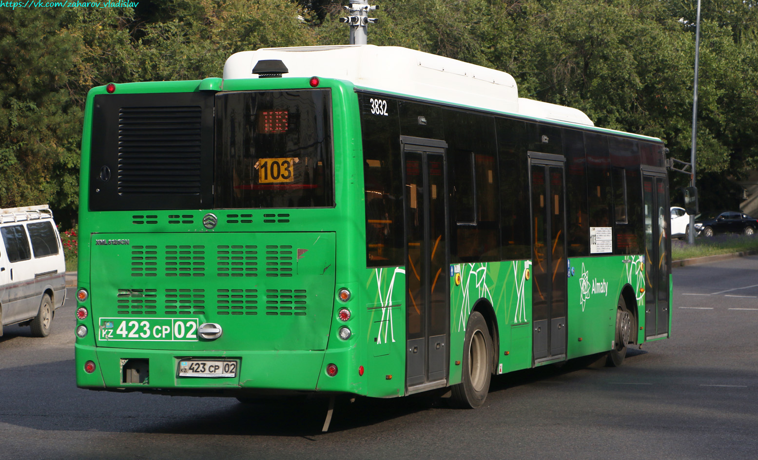 Almaty, Golden Dragon XML6125CN (Hyundai Trans Auto) # 3832