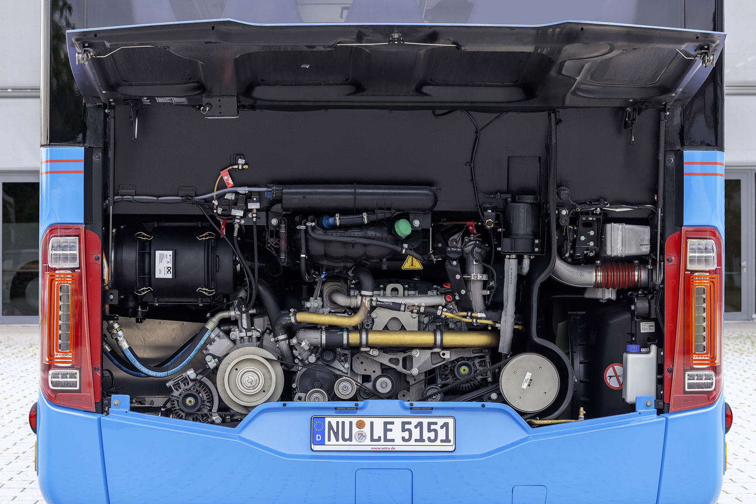 Баден-Вюртемберг, Setra S515LE hybrid № NU-LE 5151