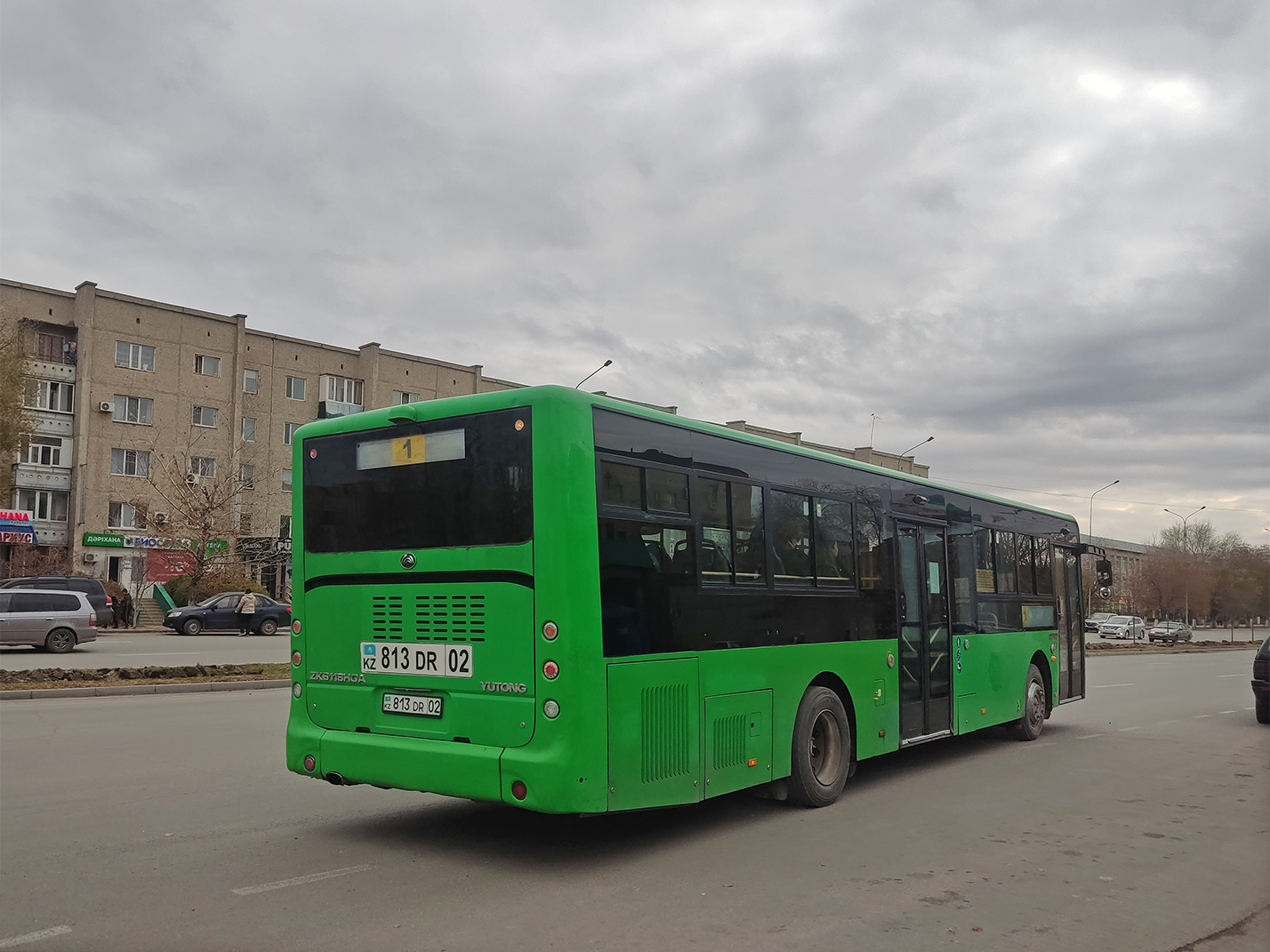 Абайская область, Yutong ZK6118HGA № 813 DR 02