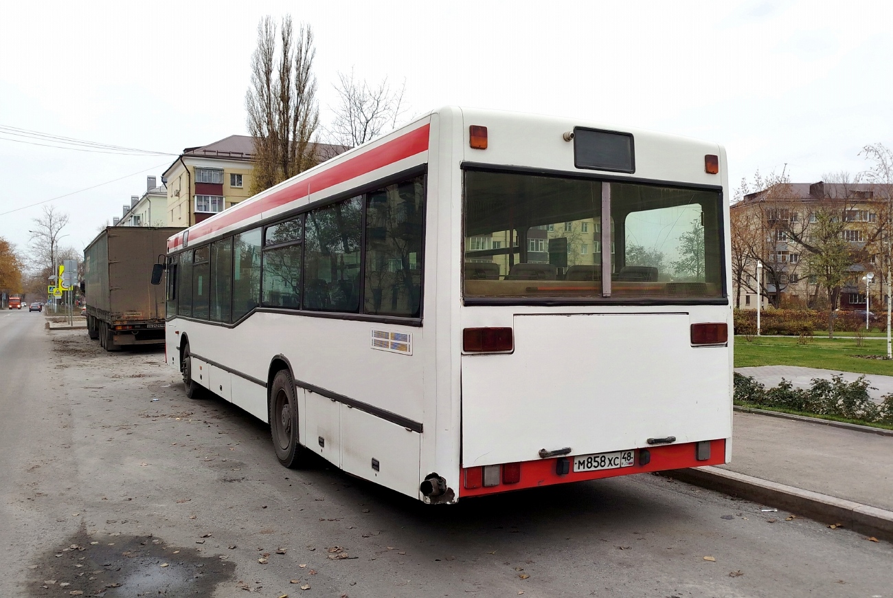 Липецкая область, Mercedes-Benz O405N2 № М 858 ХС 48